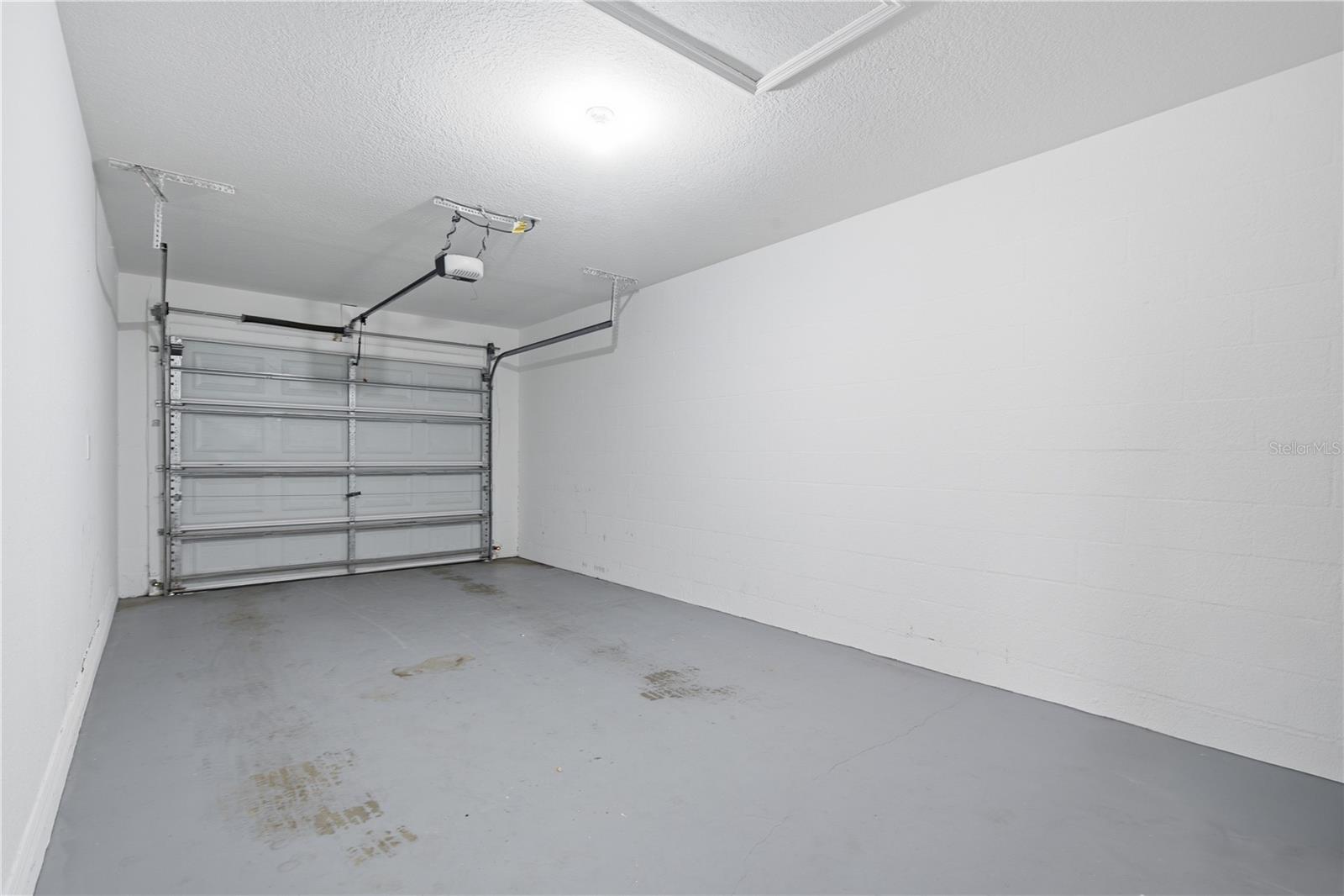 541 PLUMOSA AVE — photo 15