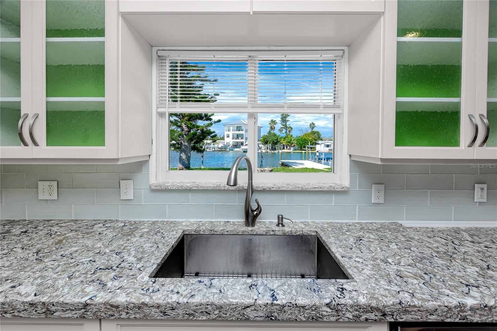600 NORMANDY RD — photo 15