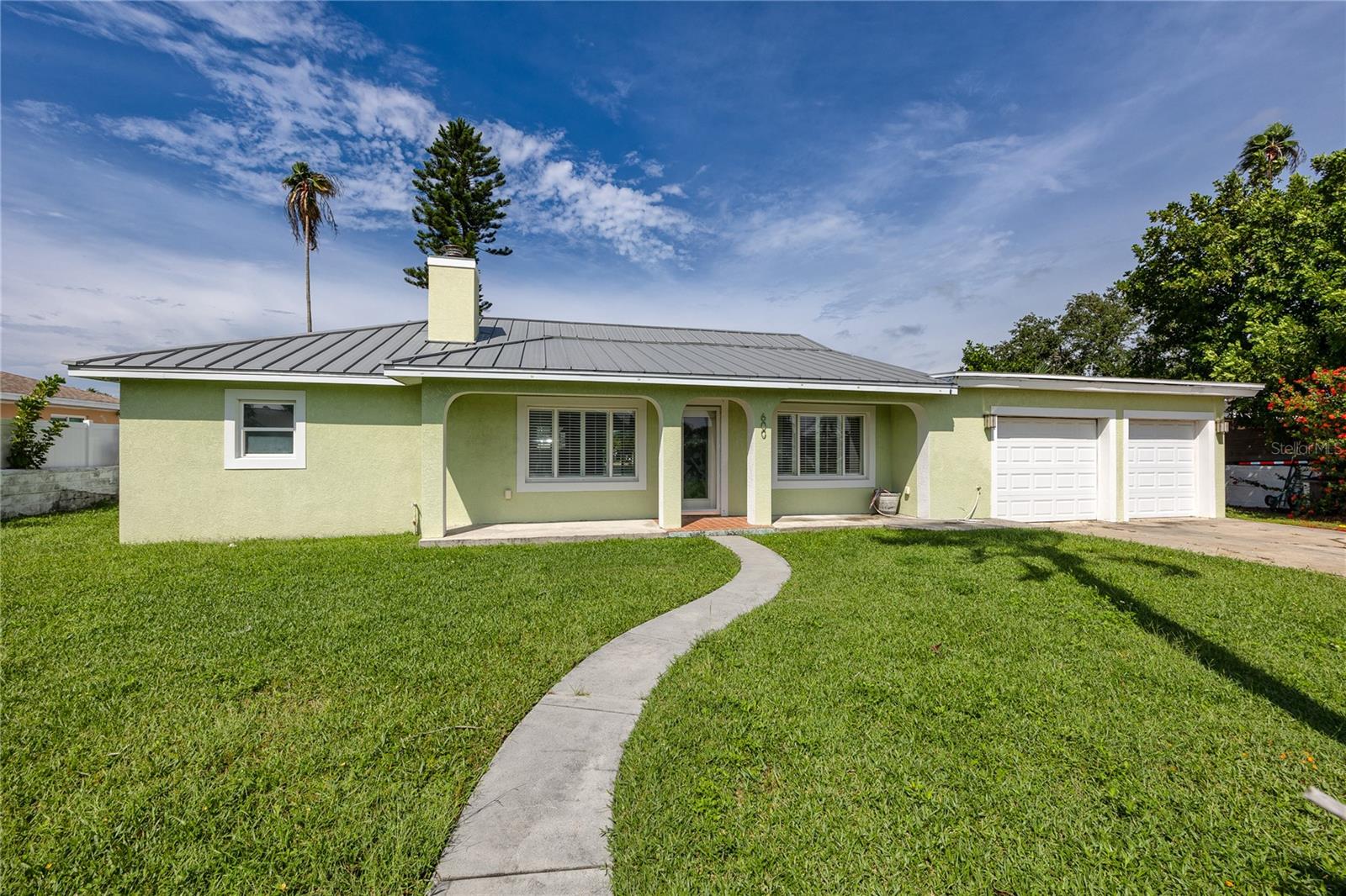 600 NORMANDY RD — photo 48