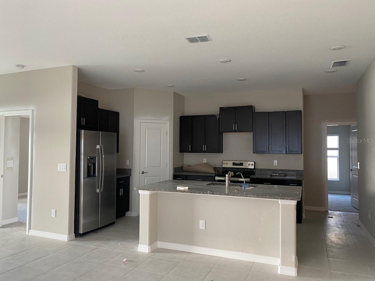15420 MILLER CREEK DR — photo 22