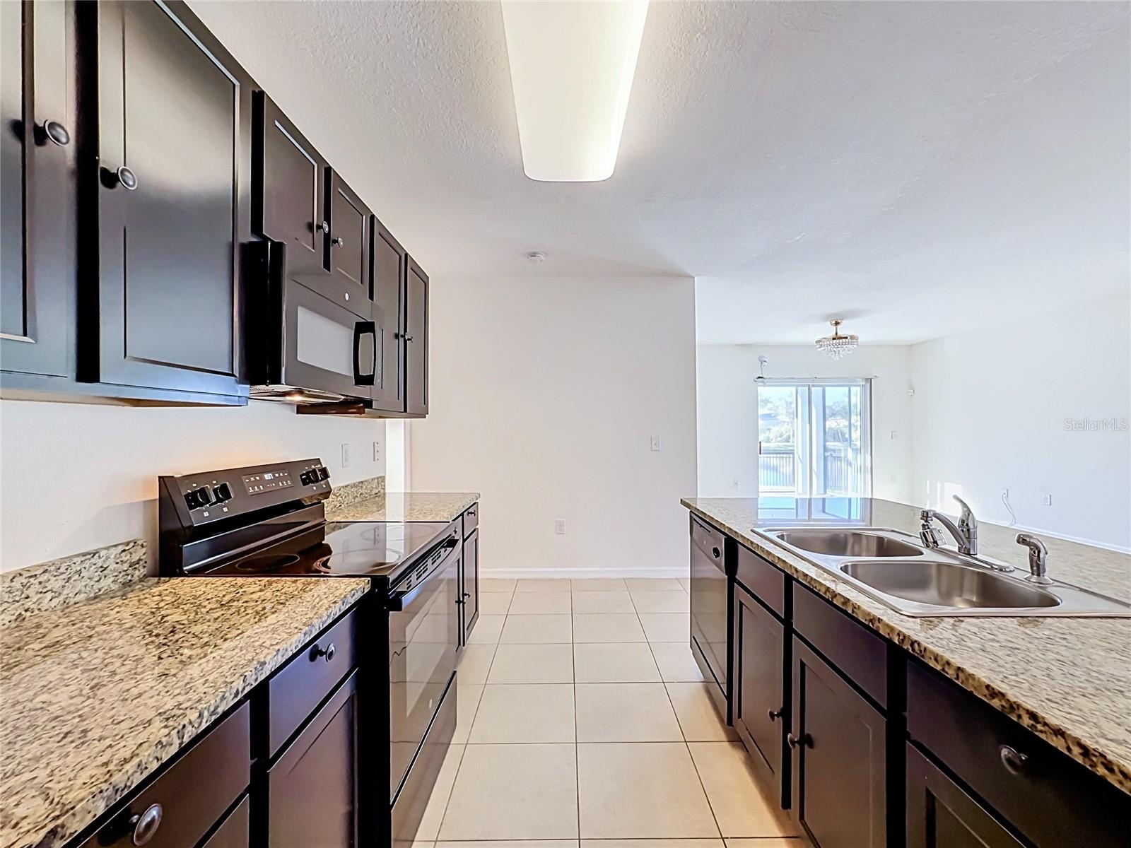 4842 SAN PALERMO DR — photo 10