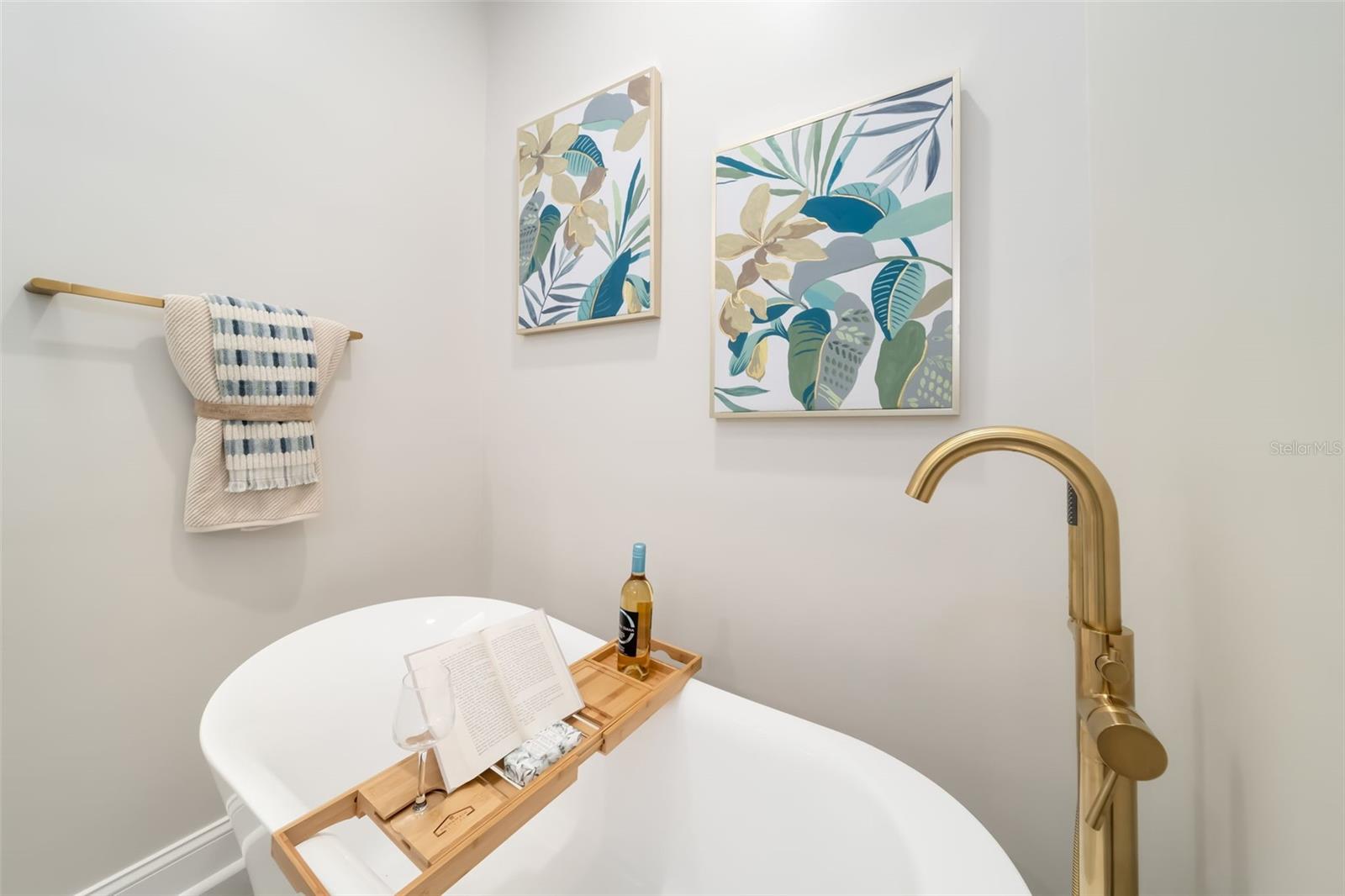 1703 STARLING DR #1703 — photo 26