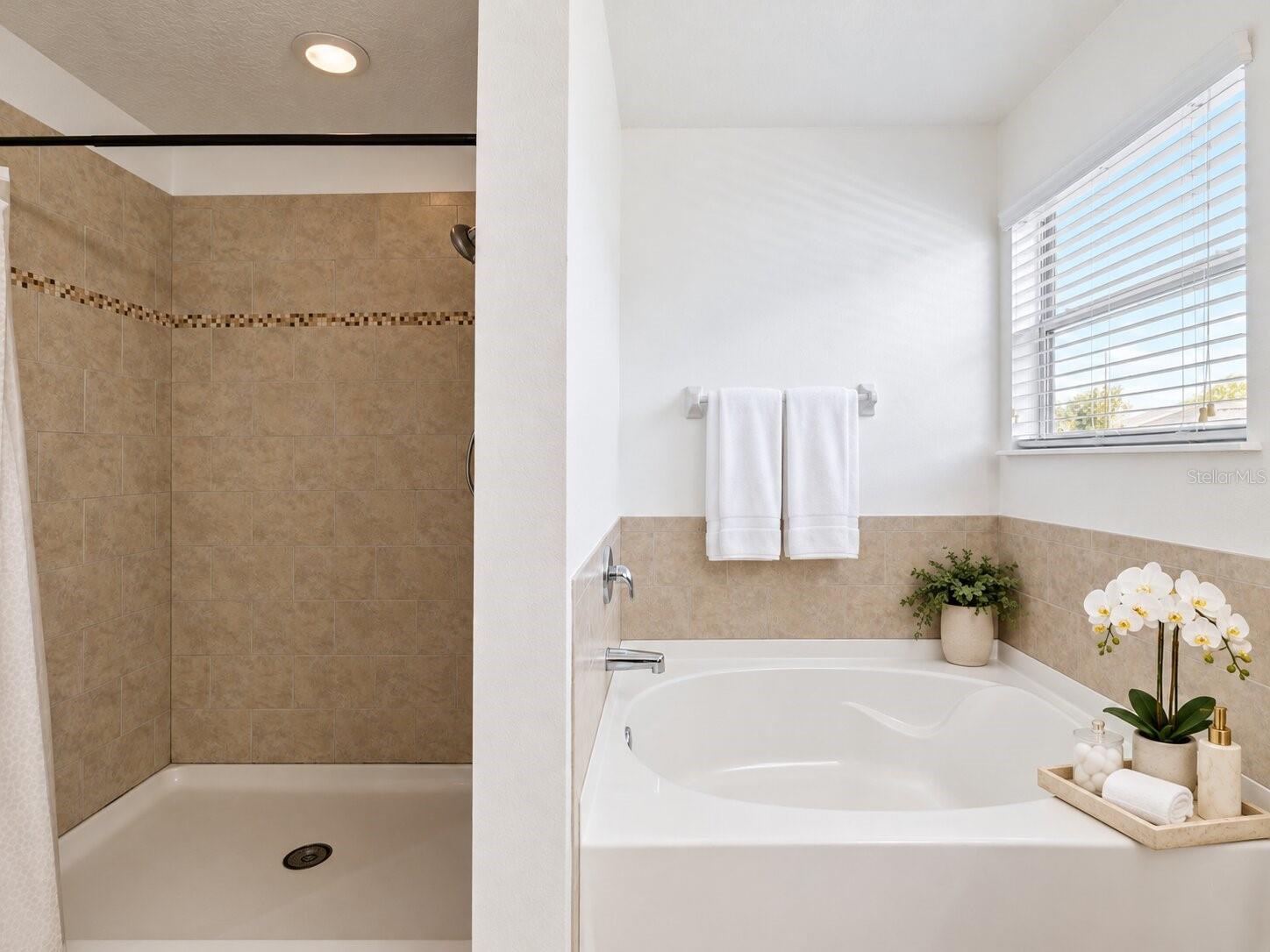 36022 LAGUNA HILLS CIR — photo 24
