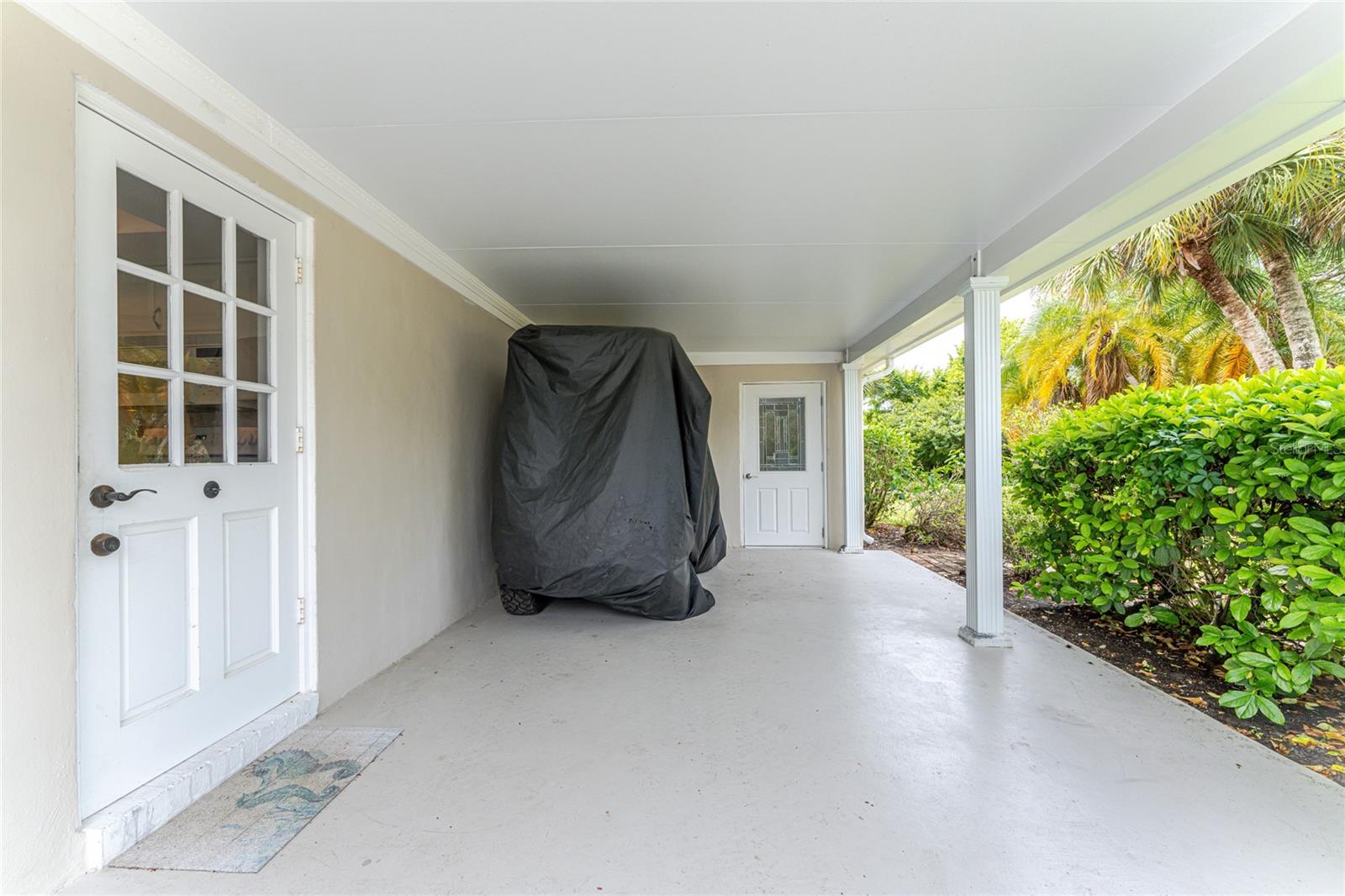 4 CURACAO CIR #40 — photo 41