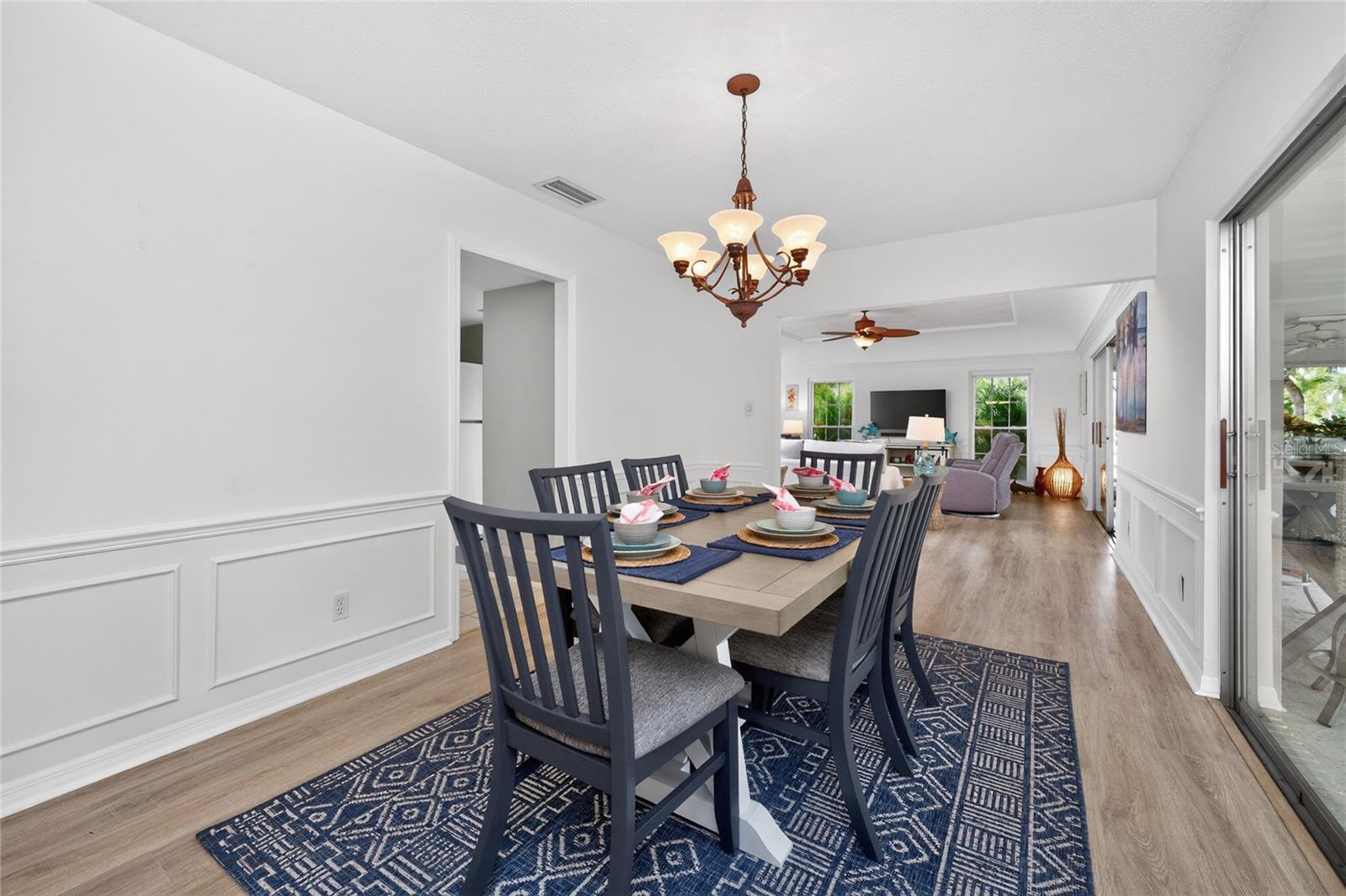 4 CURACAO CIR #40 — photo 16