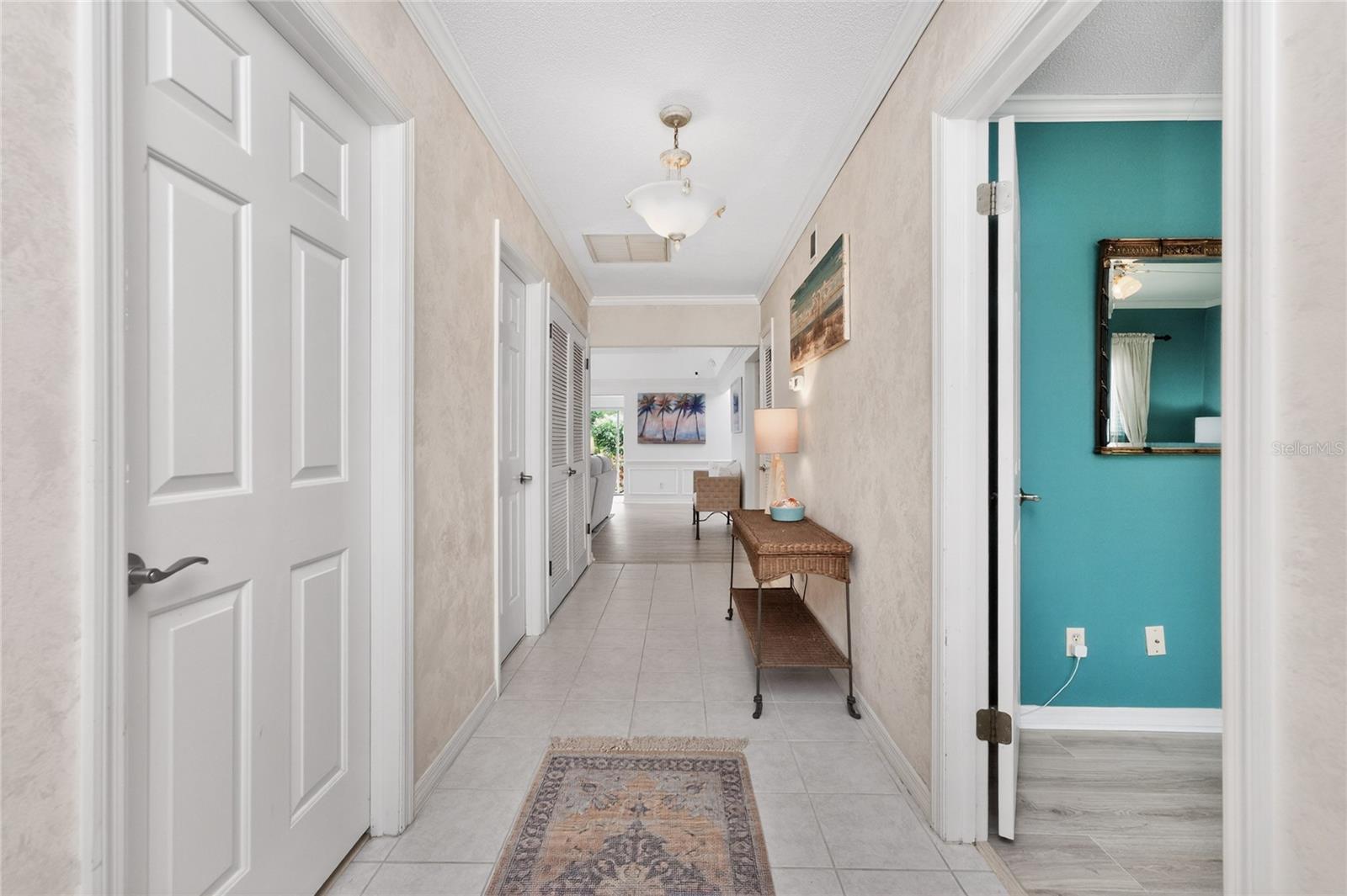 4 CURACAO CIR #40 — photo 8