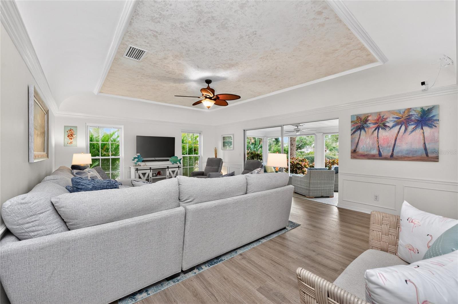 4 CURACAO CIR #40 — photo 19