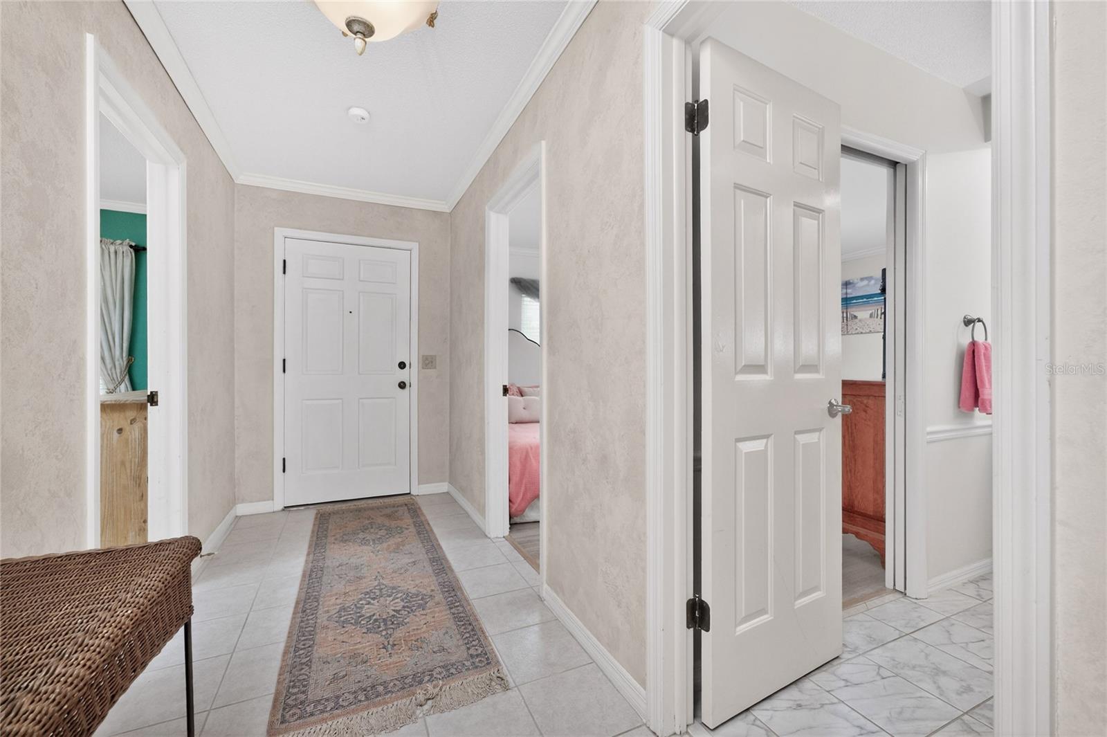 4 CURACAO CIR #40 — photo 9