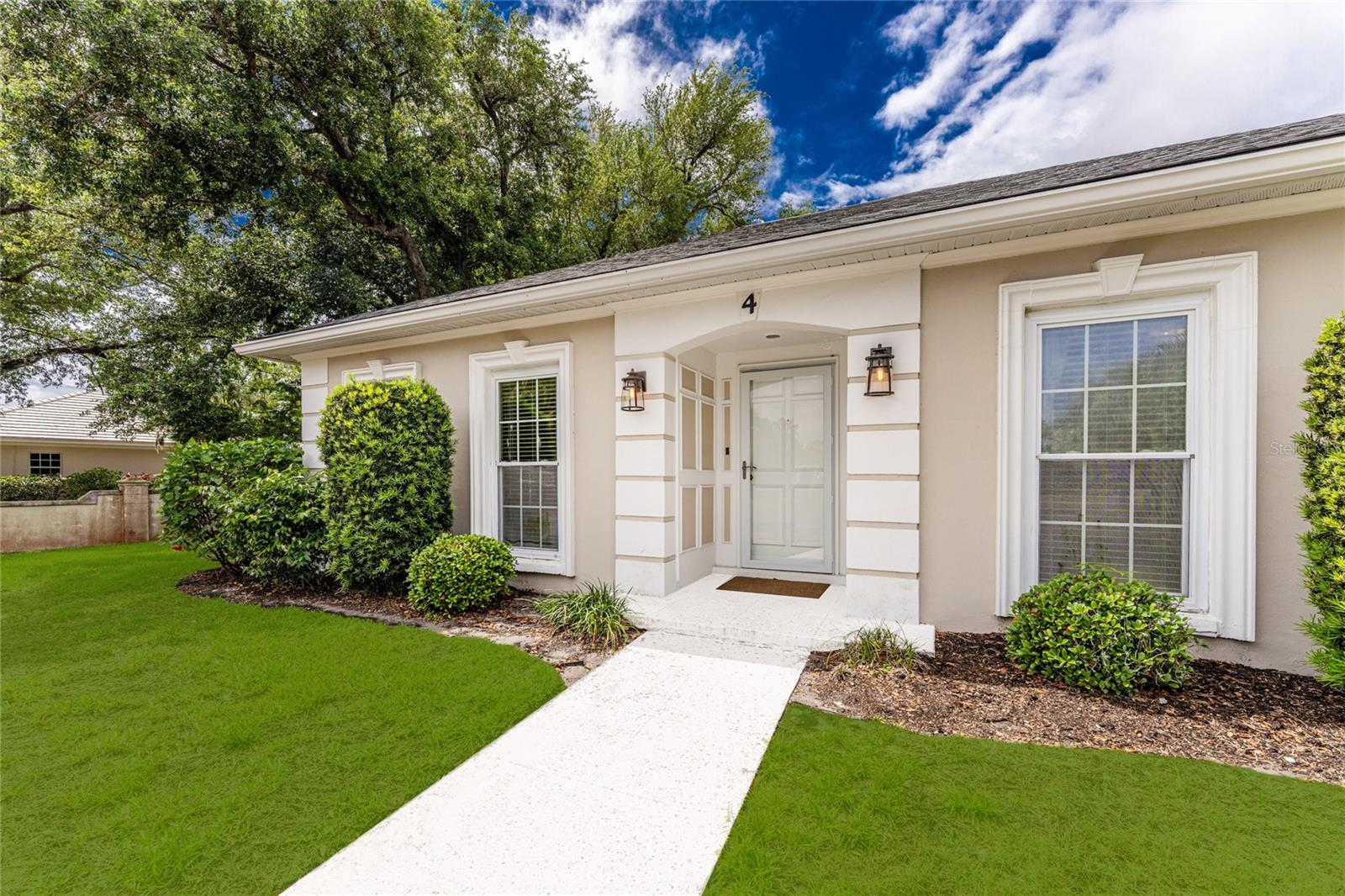 4 CURACAO CIR #40 — photo 3
