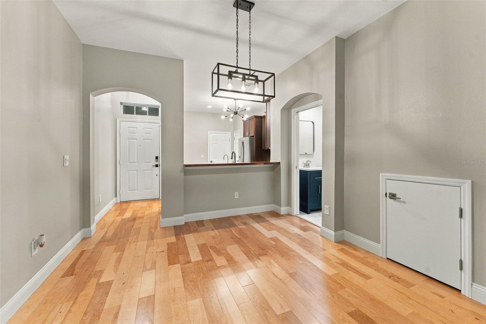 11035 WINDSOR PLACE CIR — photo 10