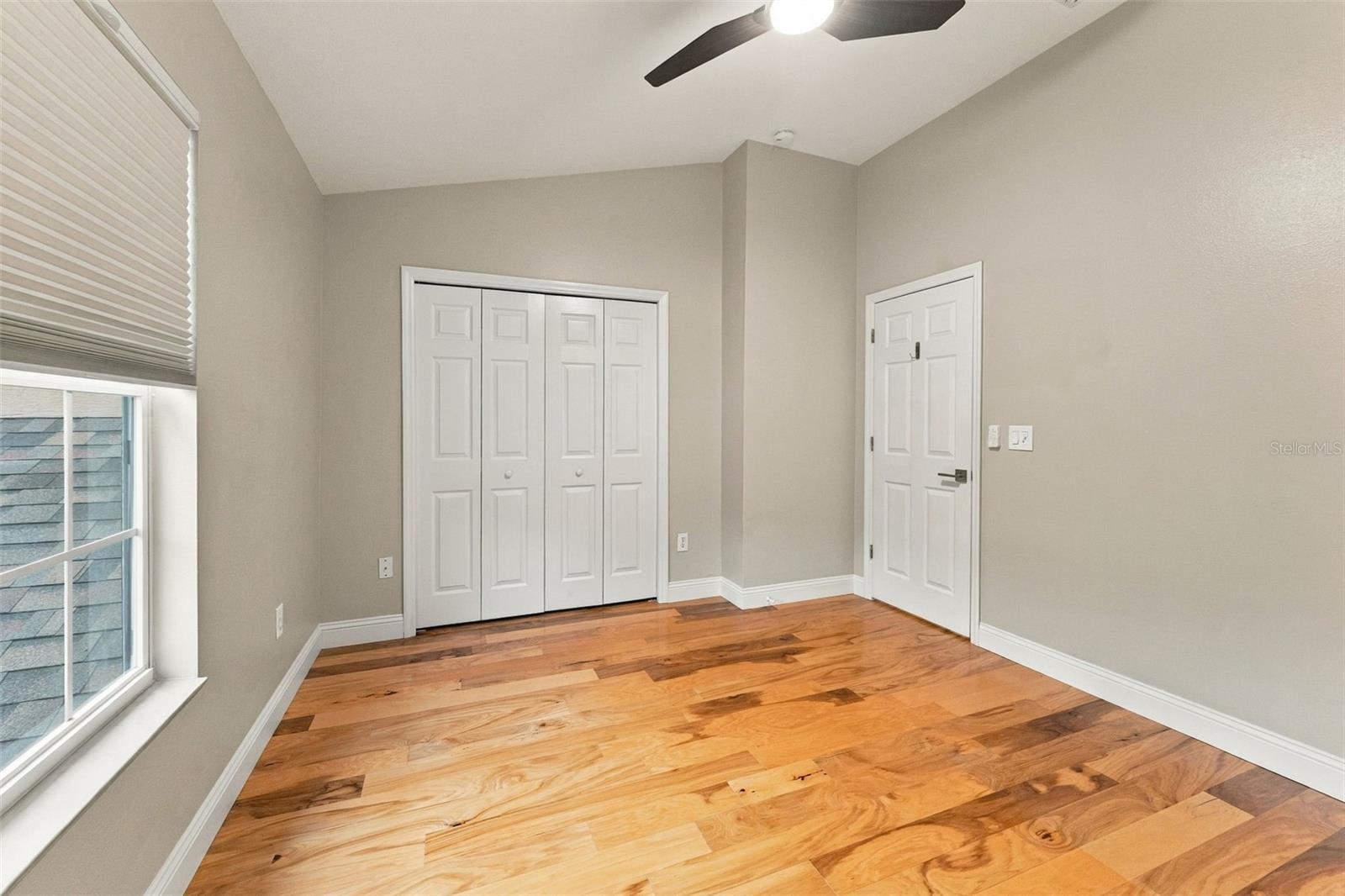 11035 WINDSOR PLACE CIR — photo 25