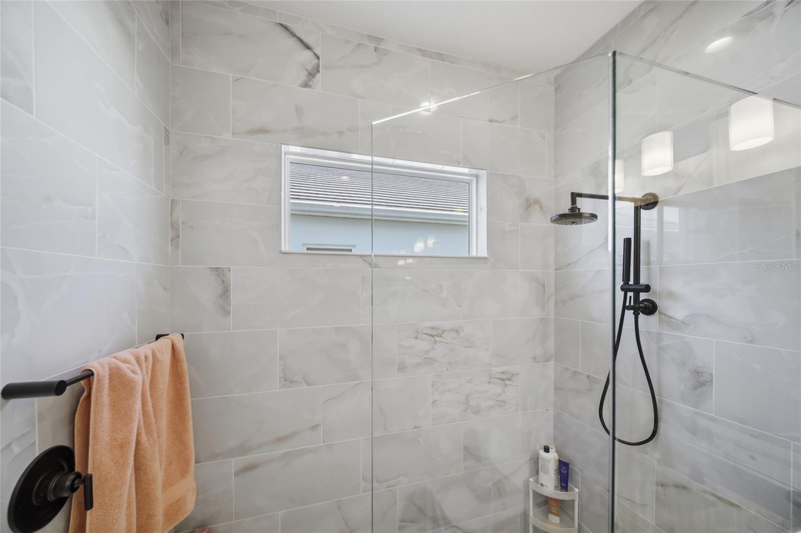 10252 CANAVERAL CIR — photo 25