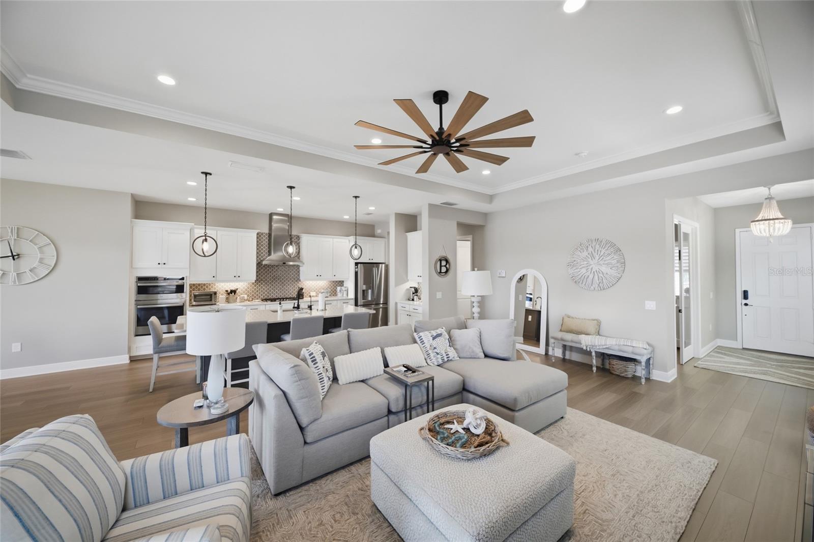 10252 CANAVERAL CIR — photo 8