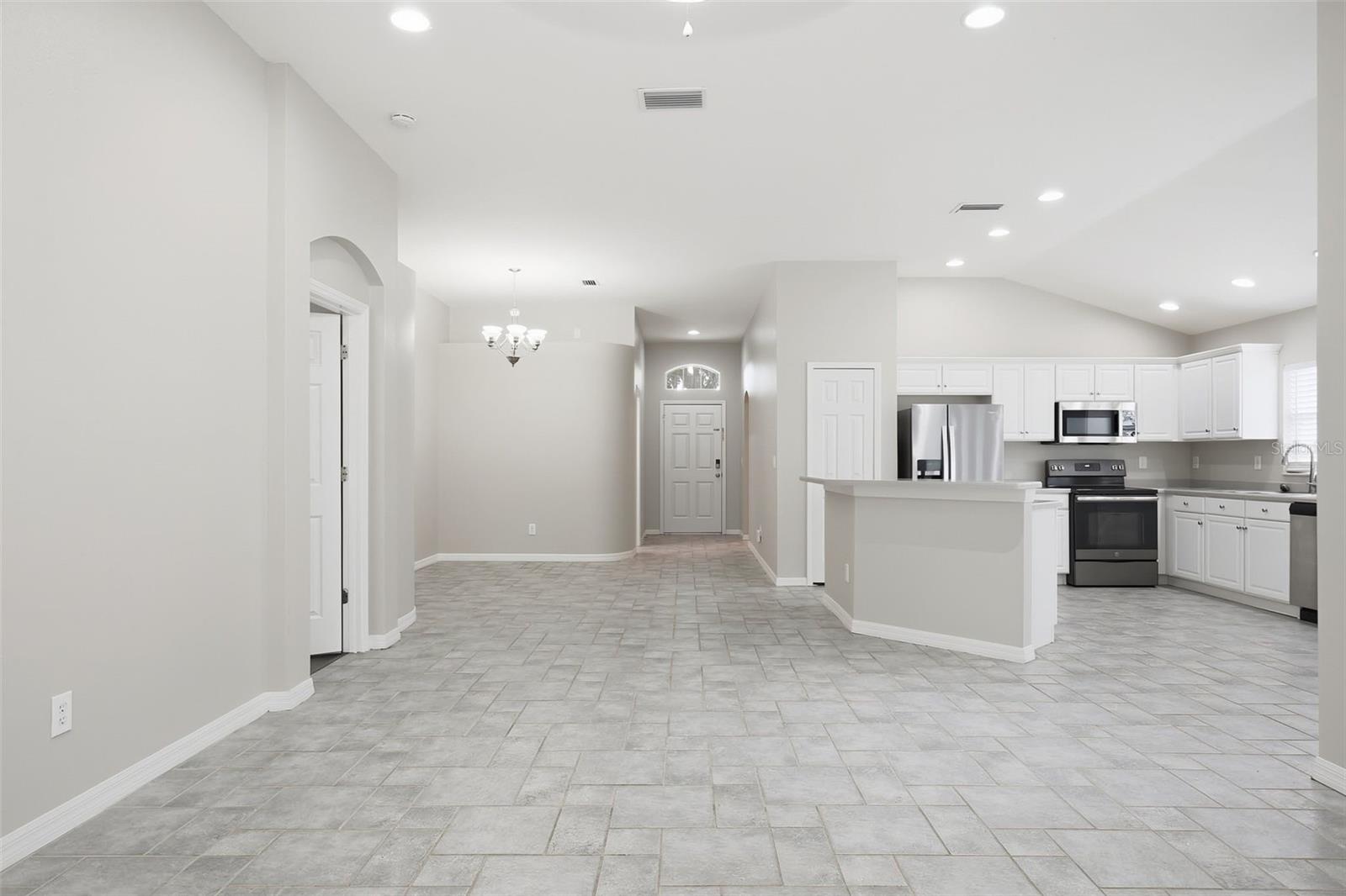 7627 BLUE SPRING DR — photo 18