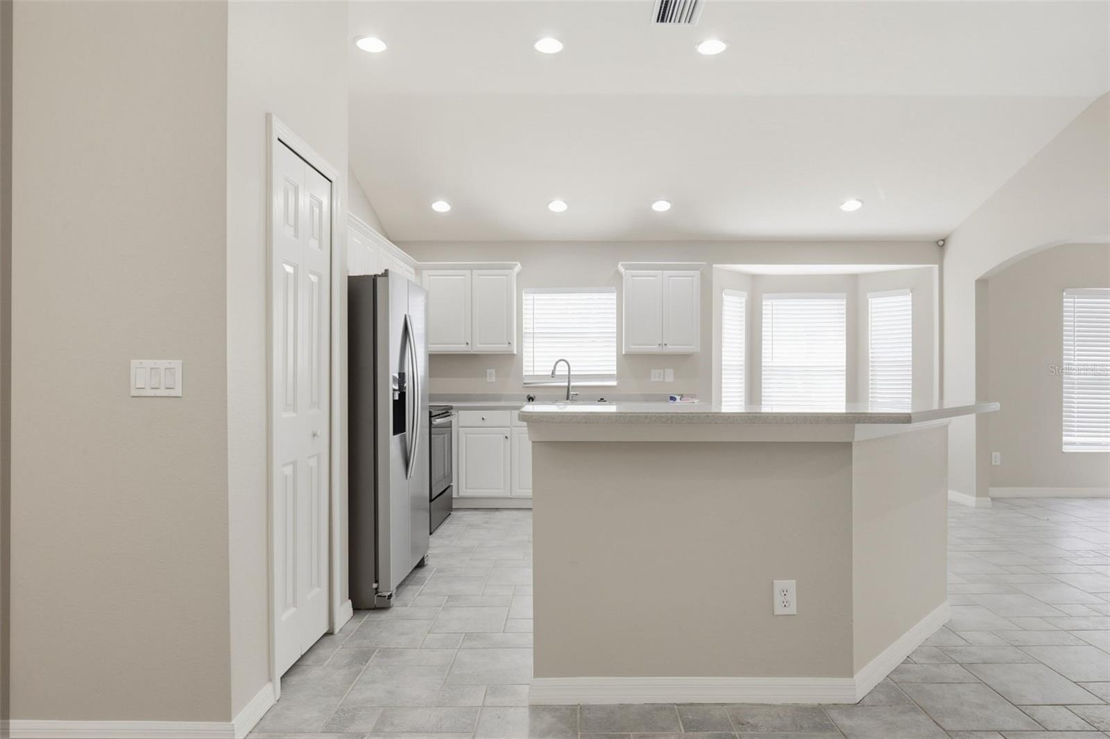7627 BLUE SPRING DR — photo 17