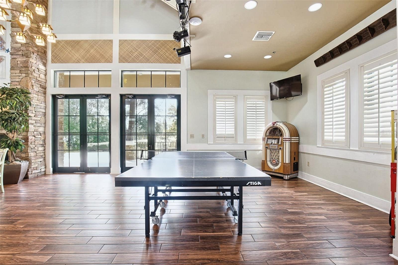 7627 BLUE SPRING DR — photo 38