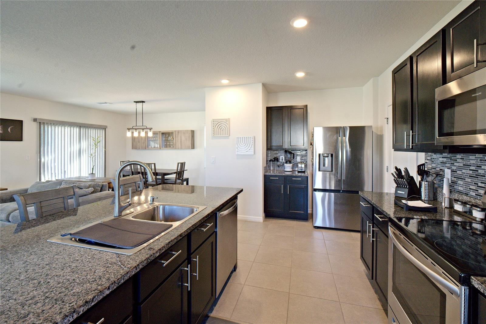 4805 SILVER TOPAZ ST — photo 14