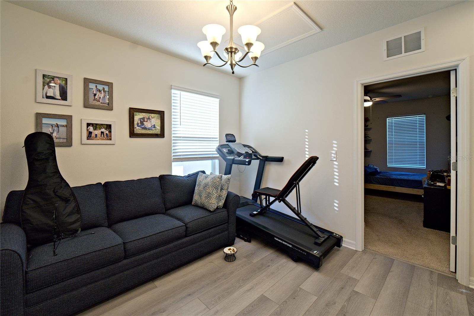 4805 SILVER TOPAZ ST — photo 26