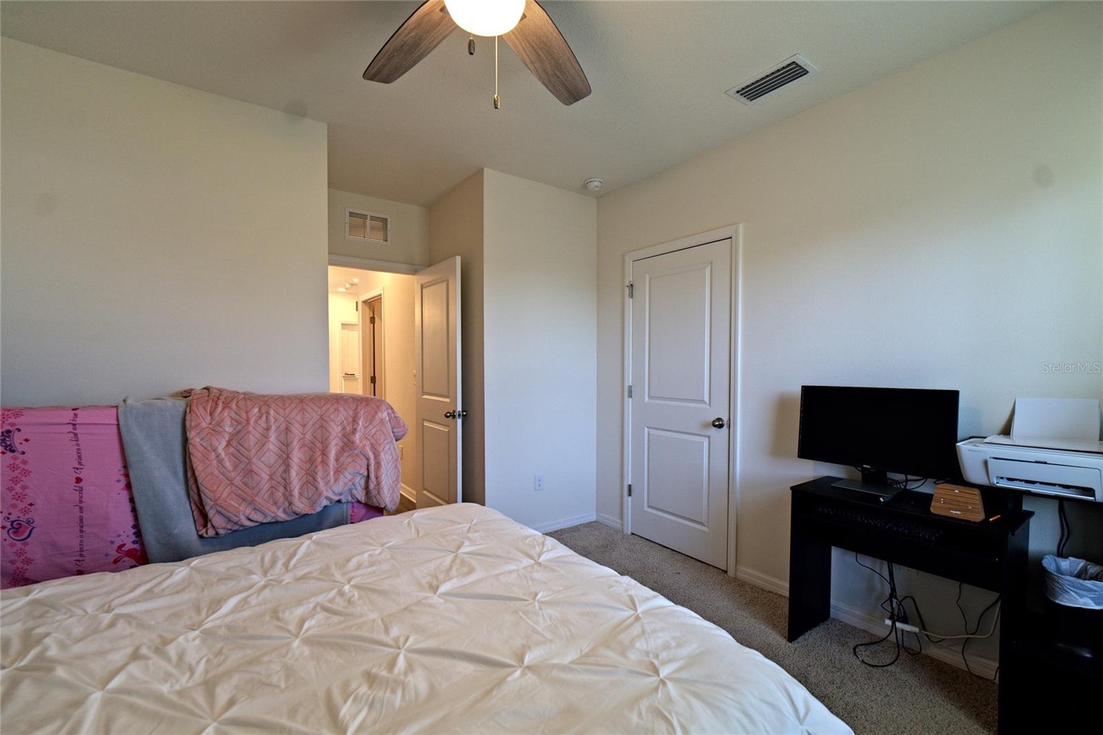 4805 SILVER TOPAZ ST — photo 21