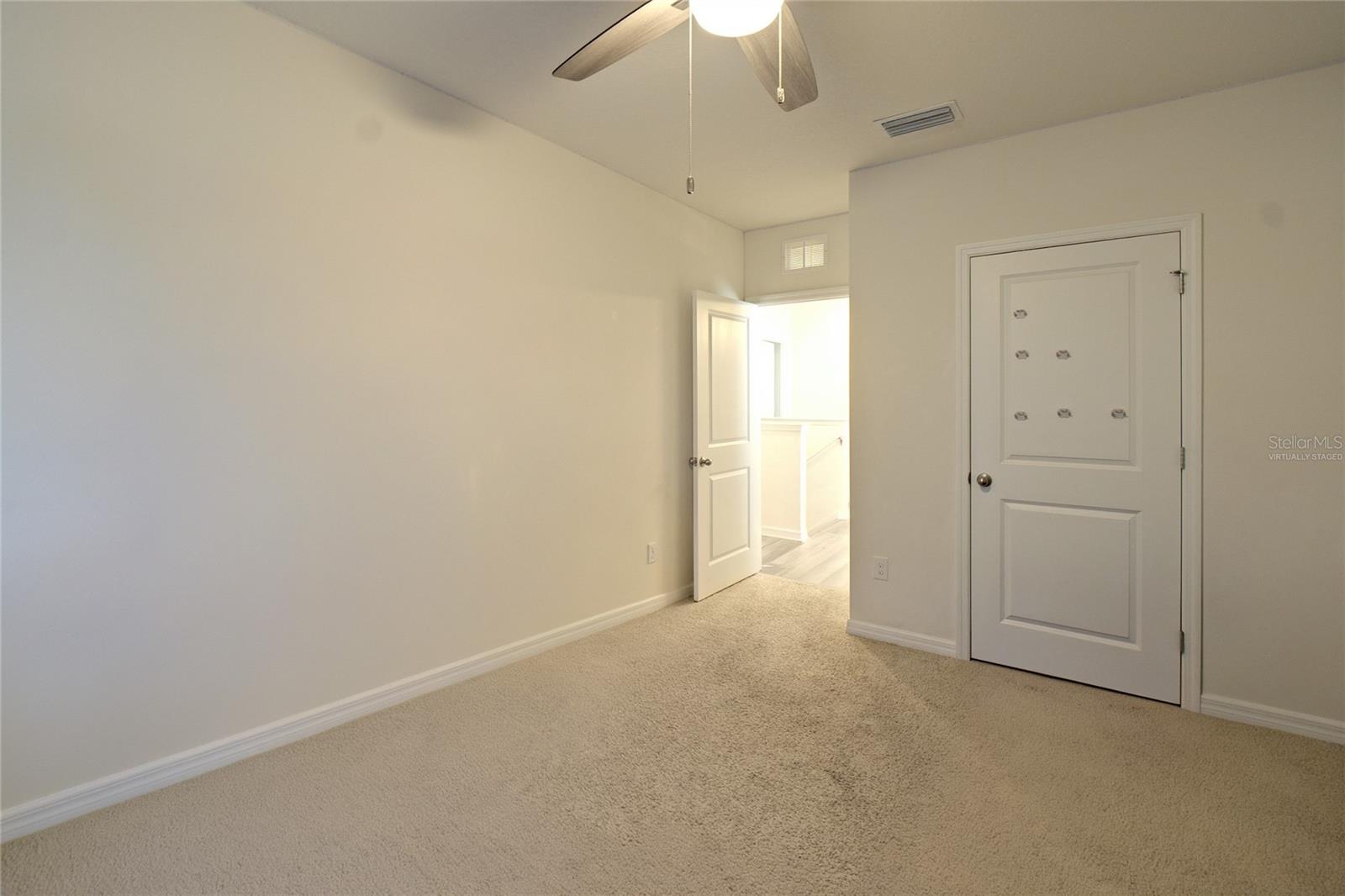 4805 SILVER TOPAZ ST — photo 44