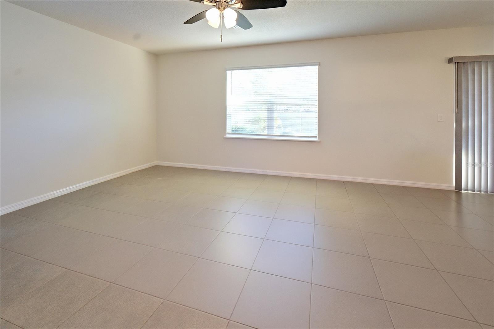 4805 SILVER TOPAZ ST — photo 35