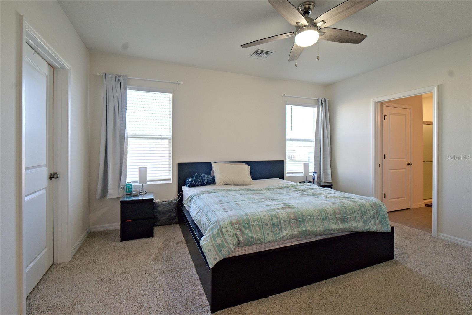 4805 SILVER TOPAZ ST — photo 27