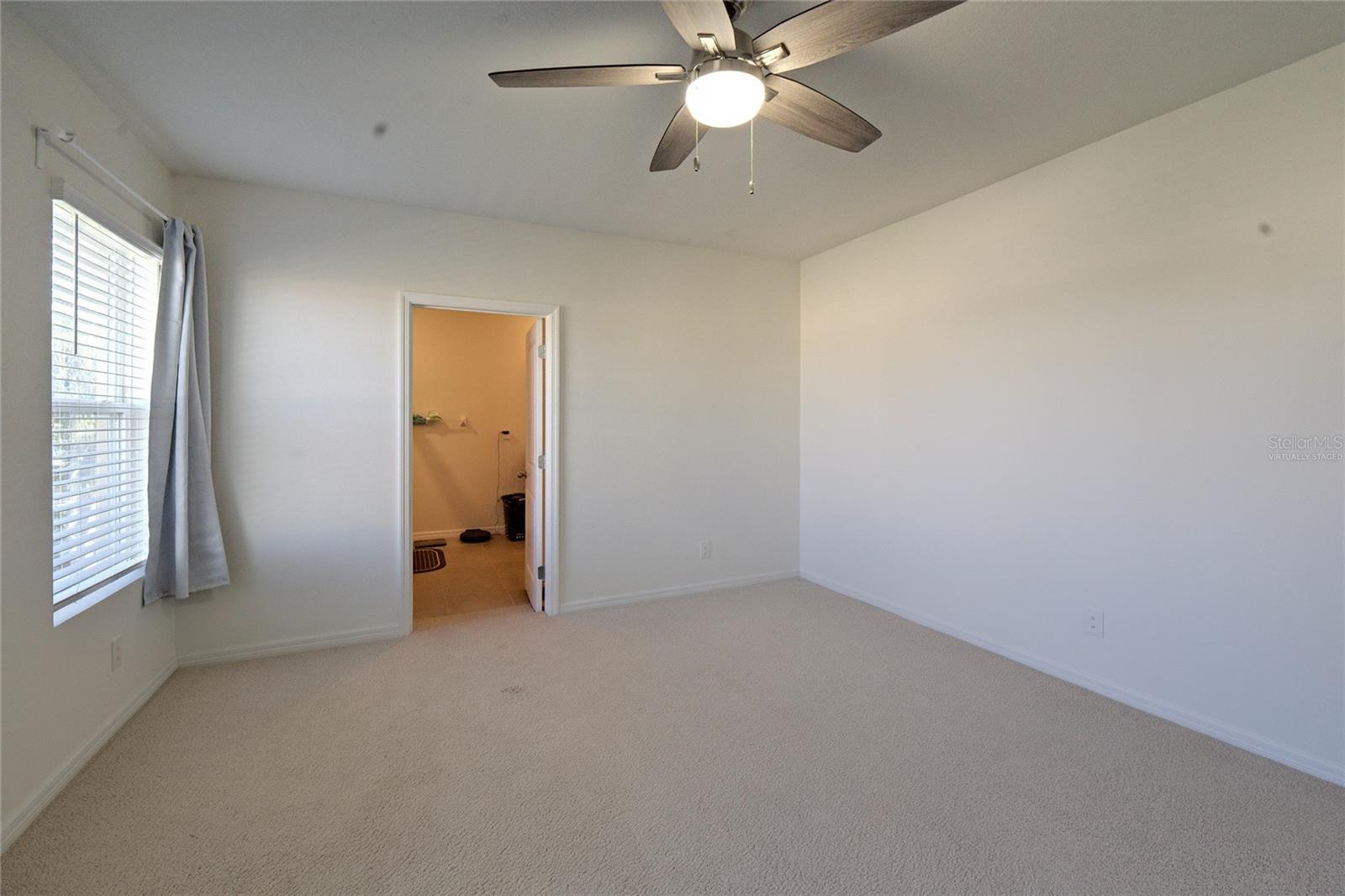 4805 SILVER TOPAZ ST — photo 39