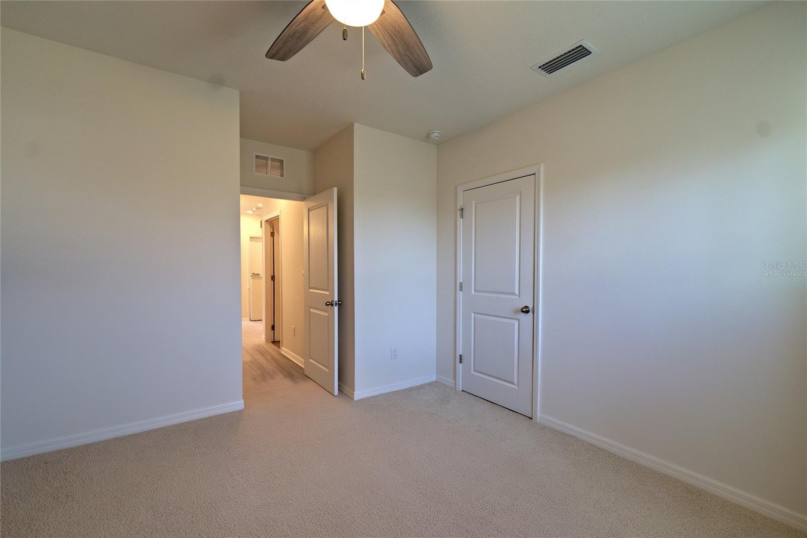 4805 SILVER TOPAZ ST — photo 42