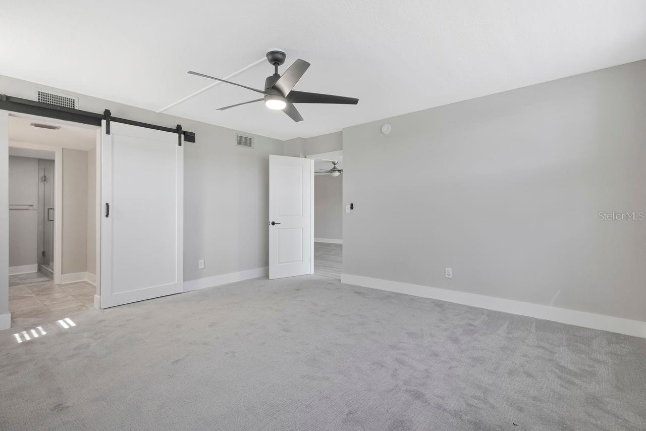 7645 SUN ISLAND DR S #101 — photo 22