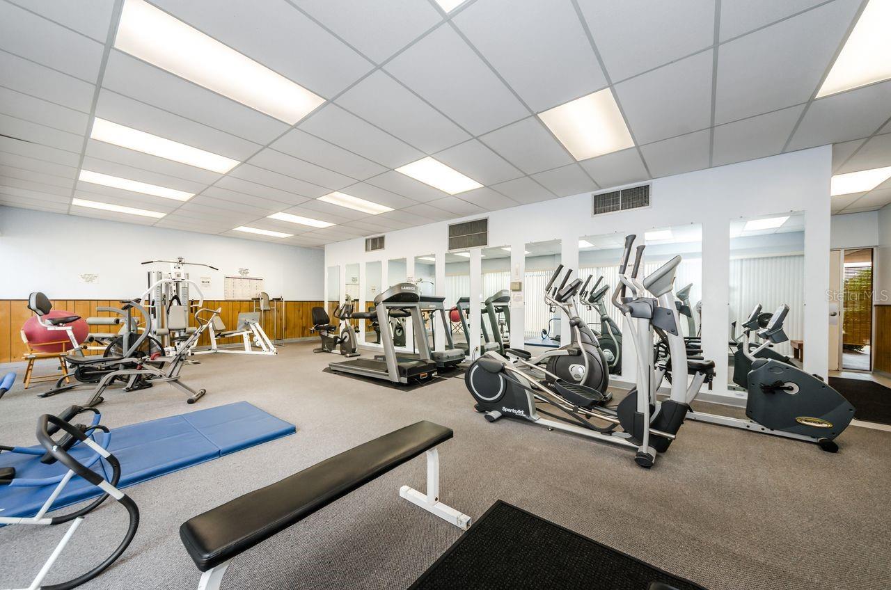 7645 SUN ISLAND DR S #101 — photo 47