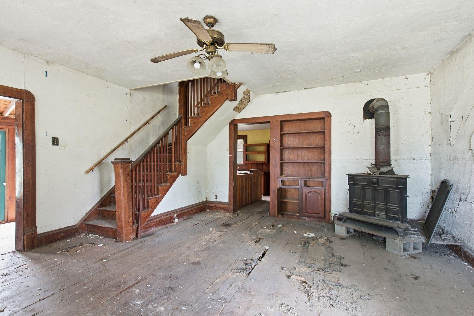 226 N GROSSE AVE — photo 21