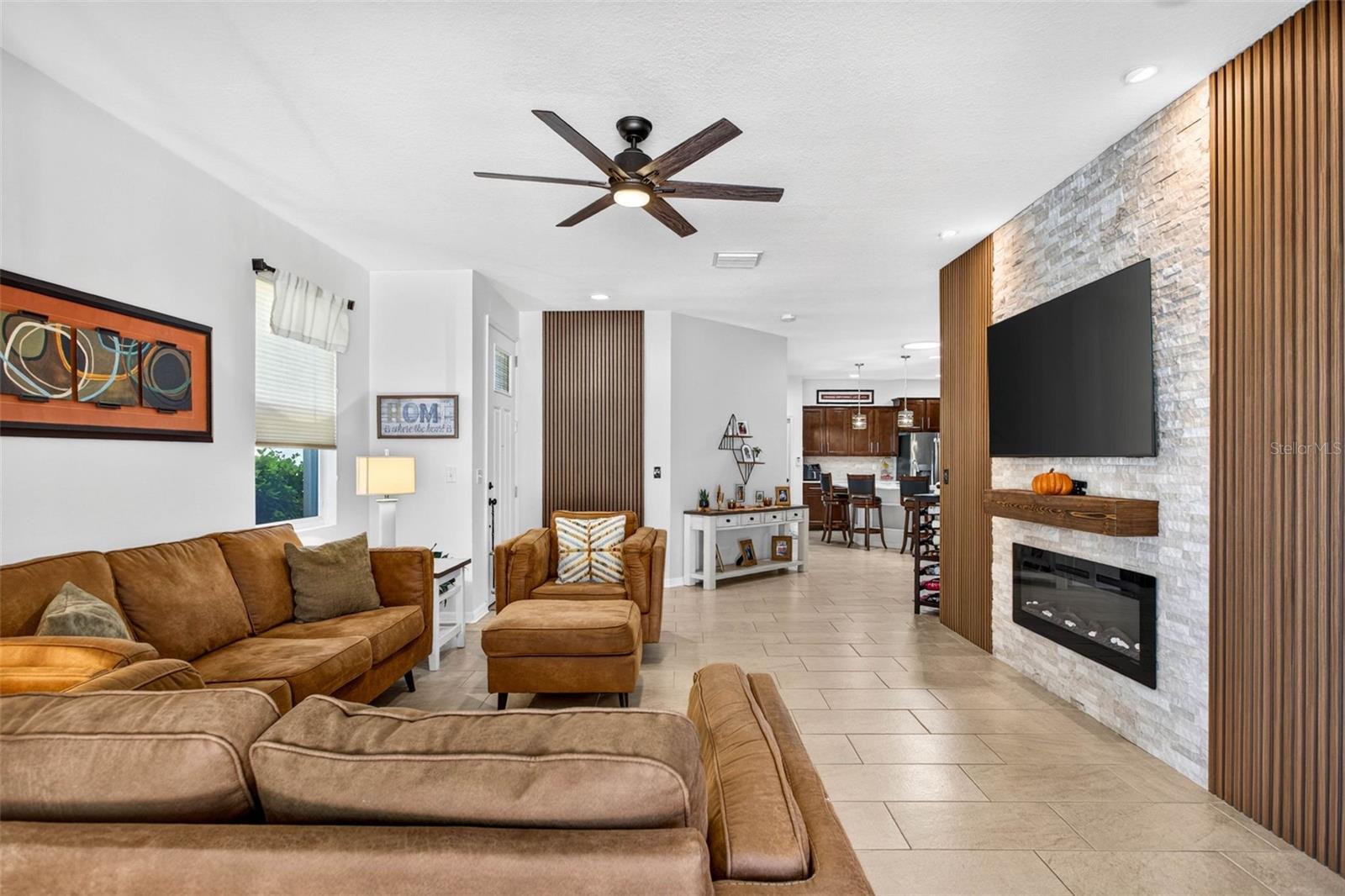 32835 WOODTHRUSH WAY — photo 4