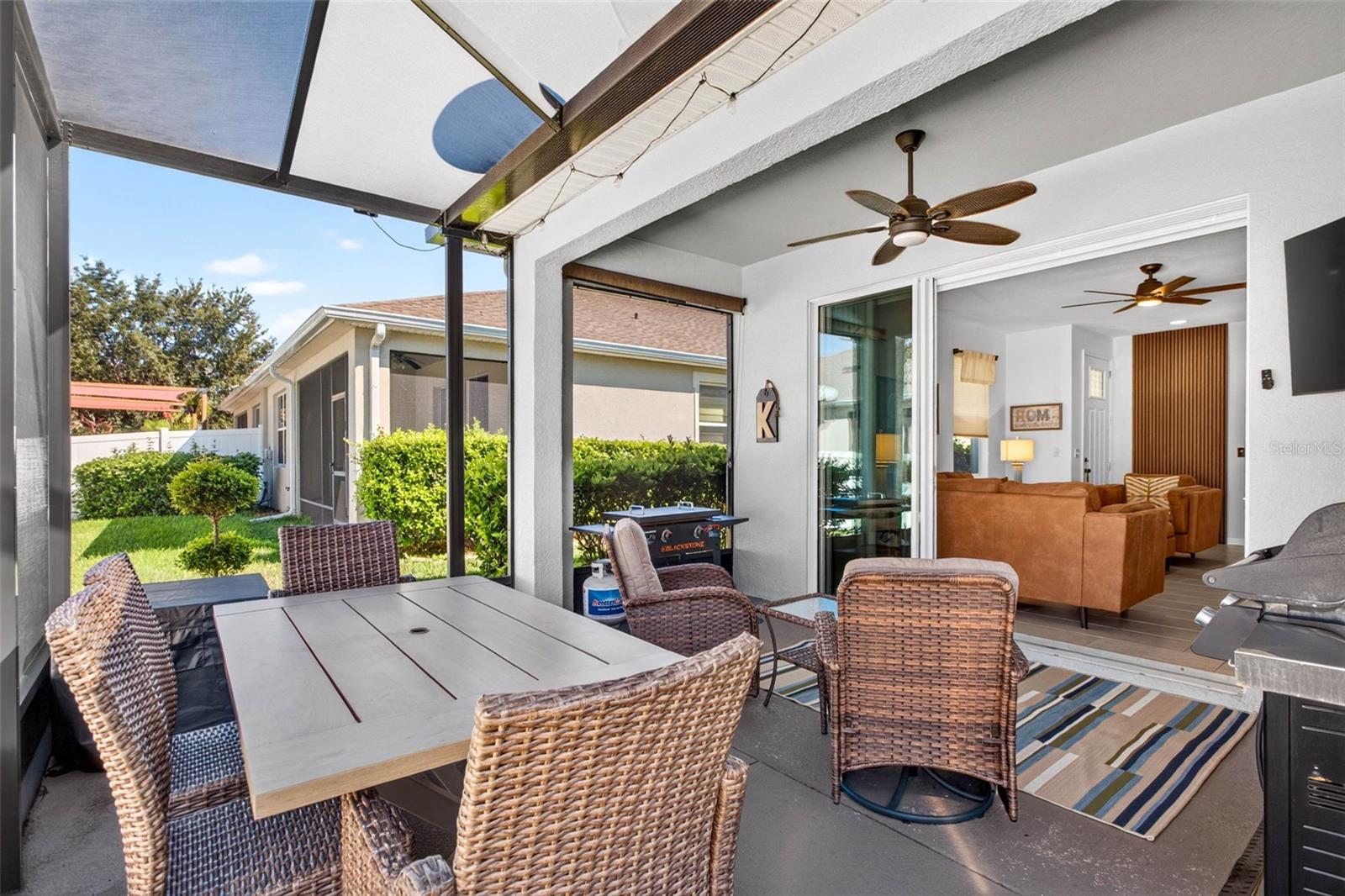 32835 WOODTHRUSH WAY — photo 38