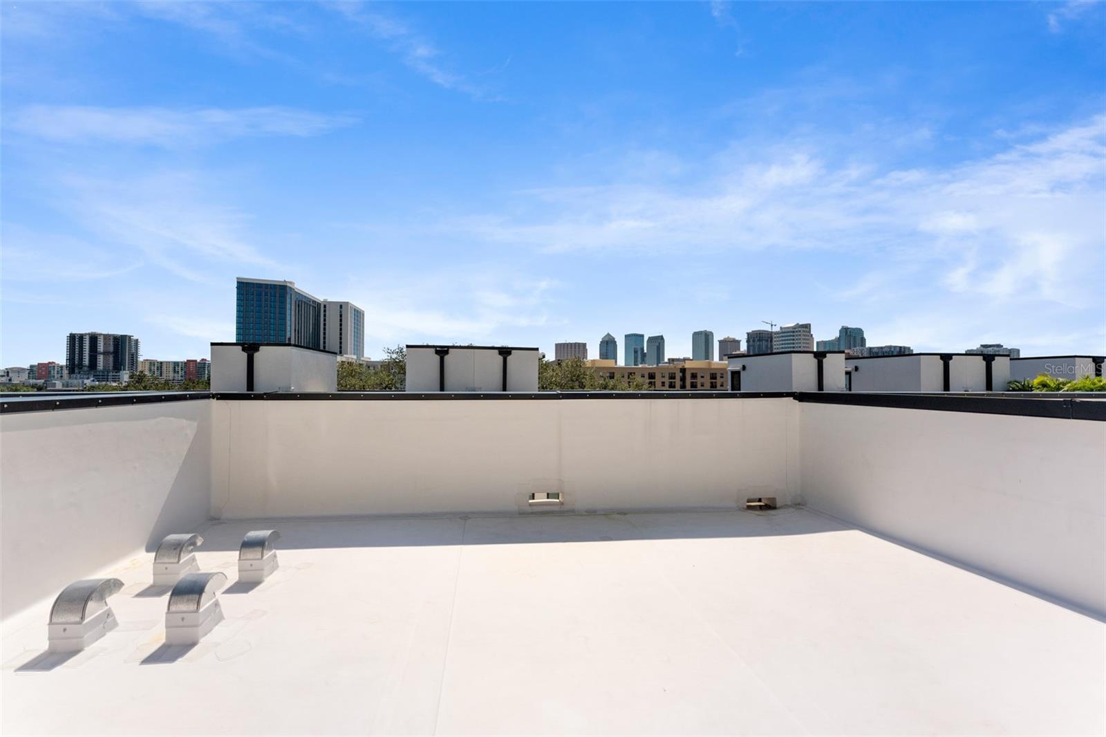 1218 E KAY ST #21 — photo 35