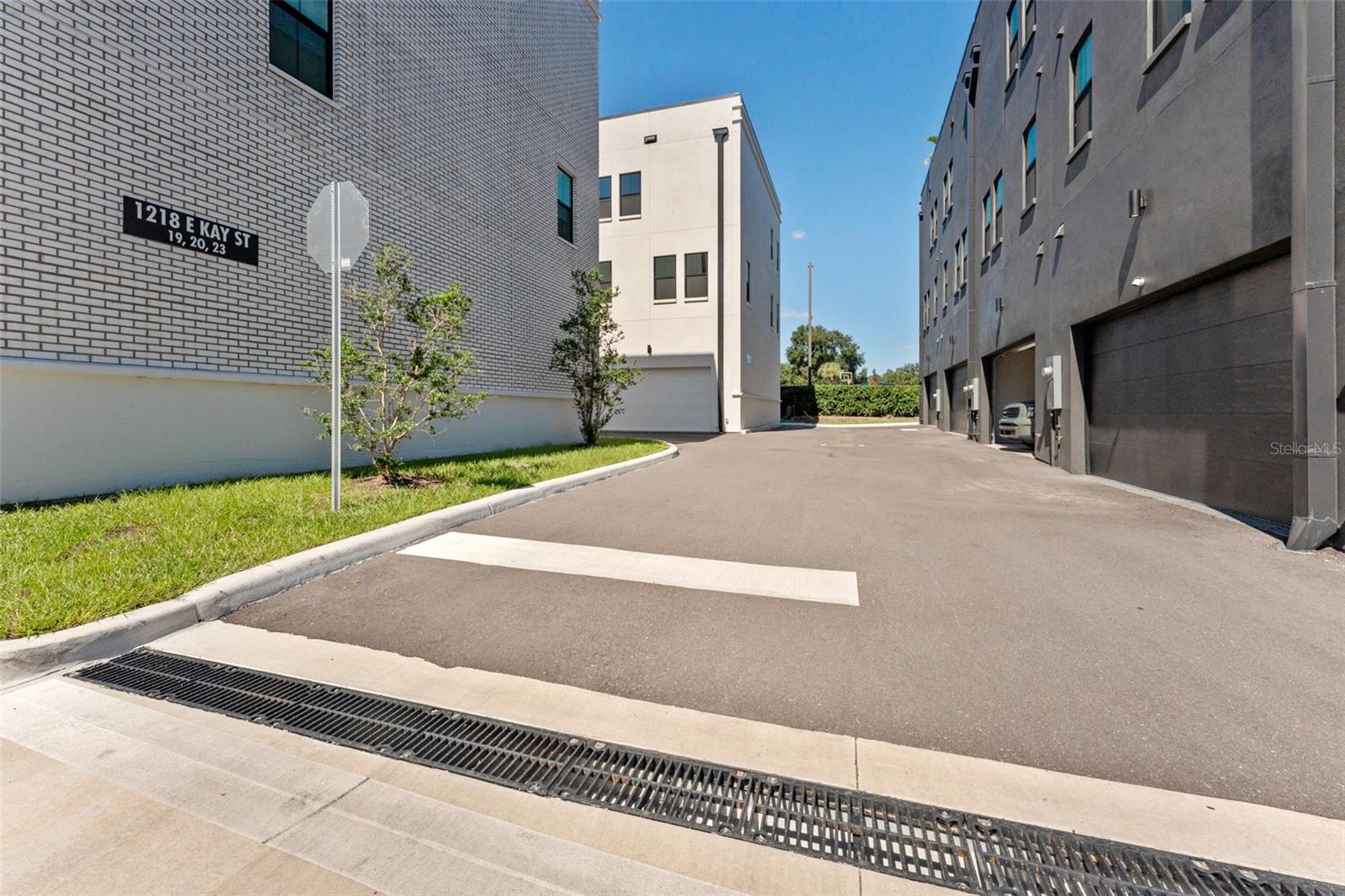 1218 E KAY ST #21 — photo 43