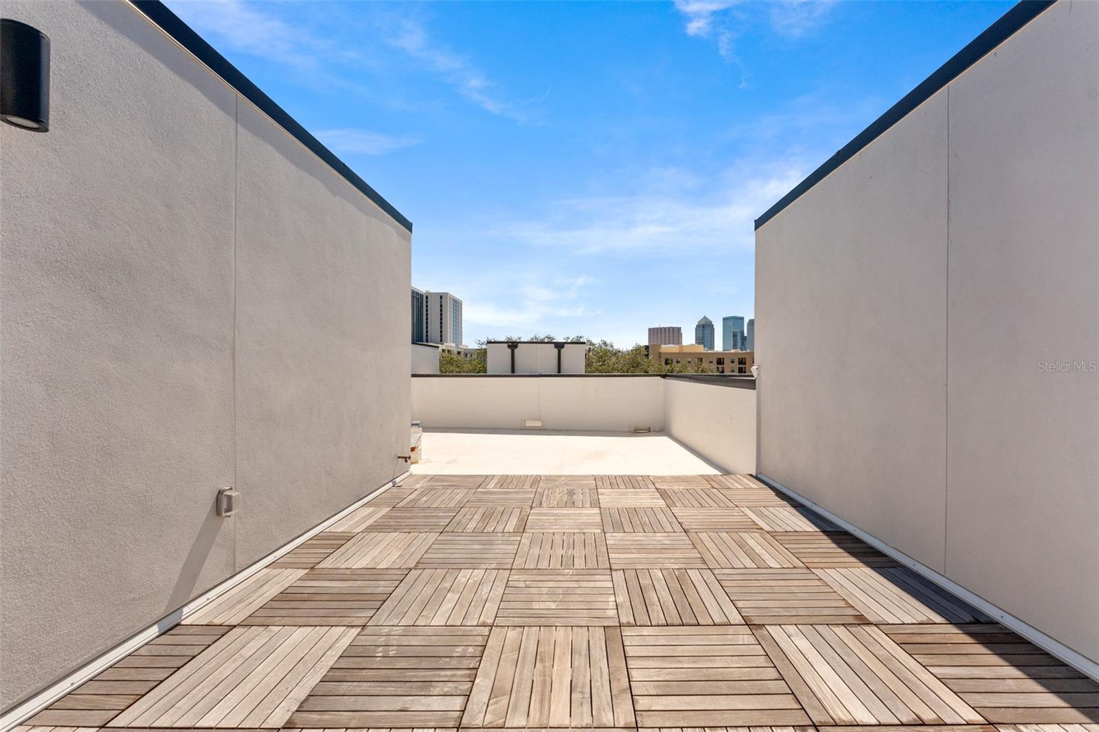 1218 E KAY ST #21 — photo 32