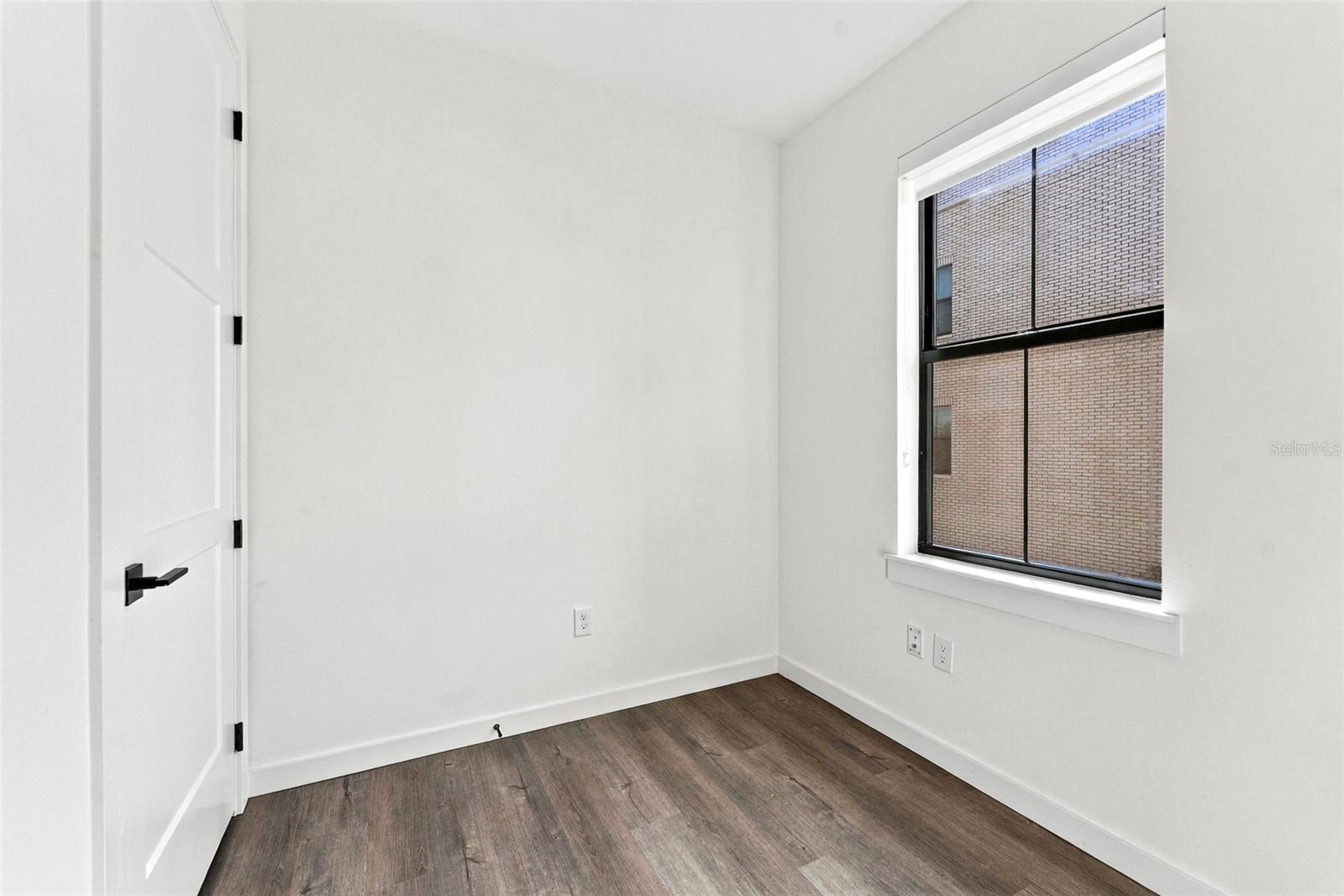 1218 E KAY ST #27 — photo 18