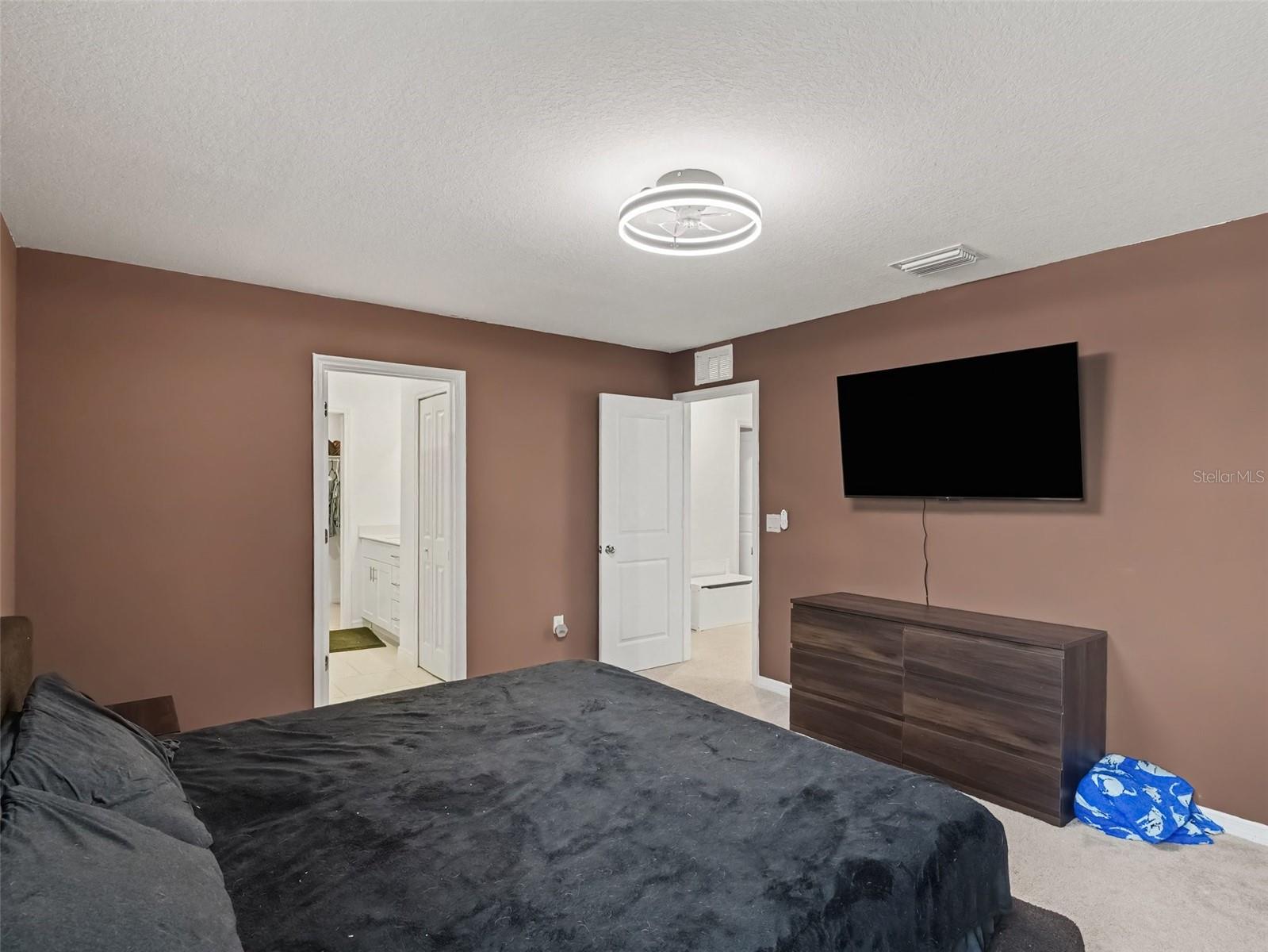 3805 AMBERSWEET XING — photo 19