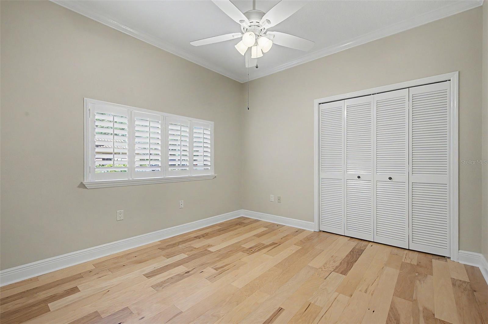 1558 E LAKE WOODLANDS PKWY — photo 24