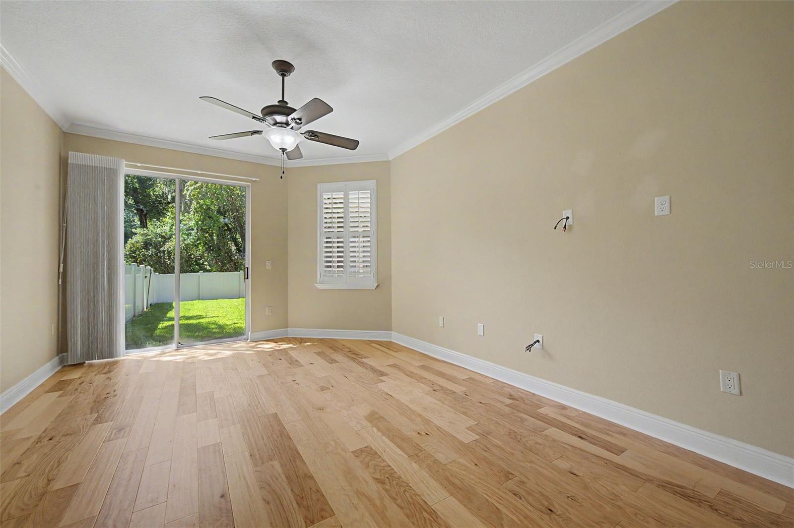 1558 E LAKE WOODLANDS PKWY — photo 15