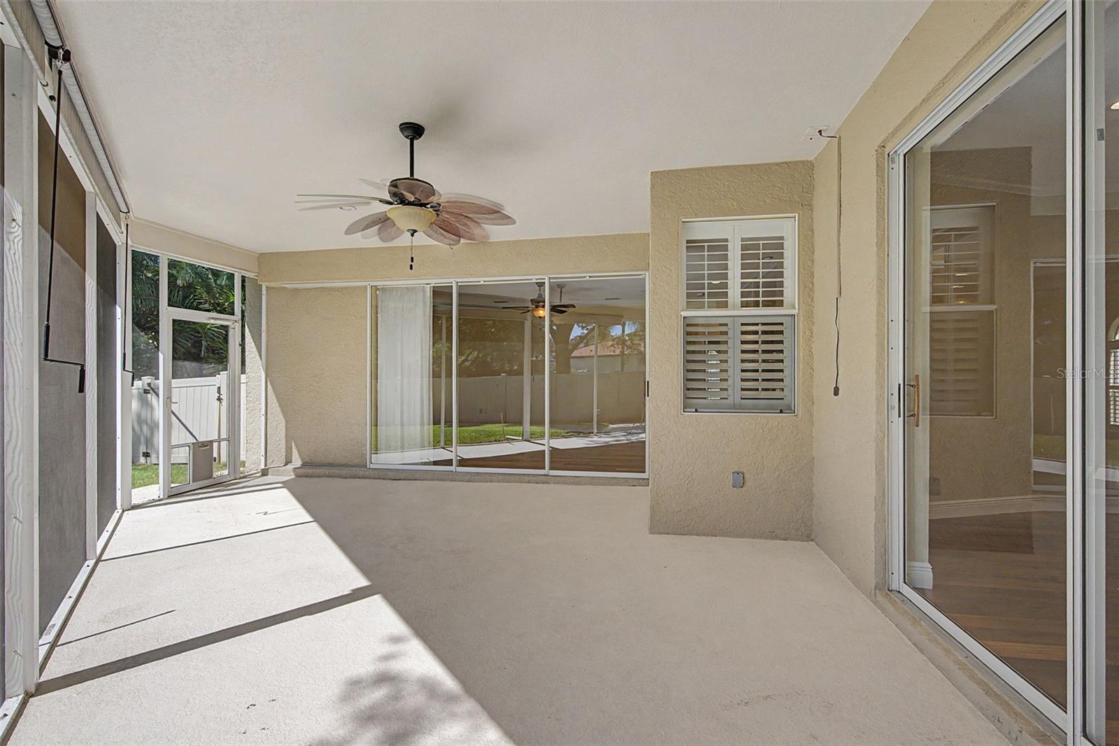 1558 E LAKE WOODLANDS PKWY — photo 30