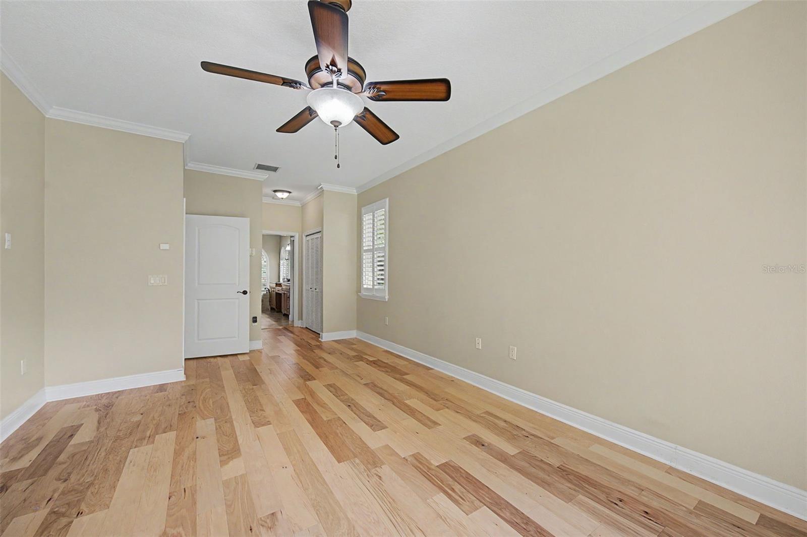 1558 E LAKE WOODLANDS PKWY — photo 17