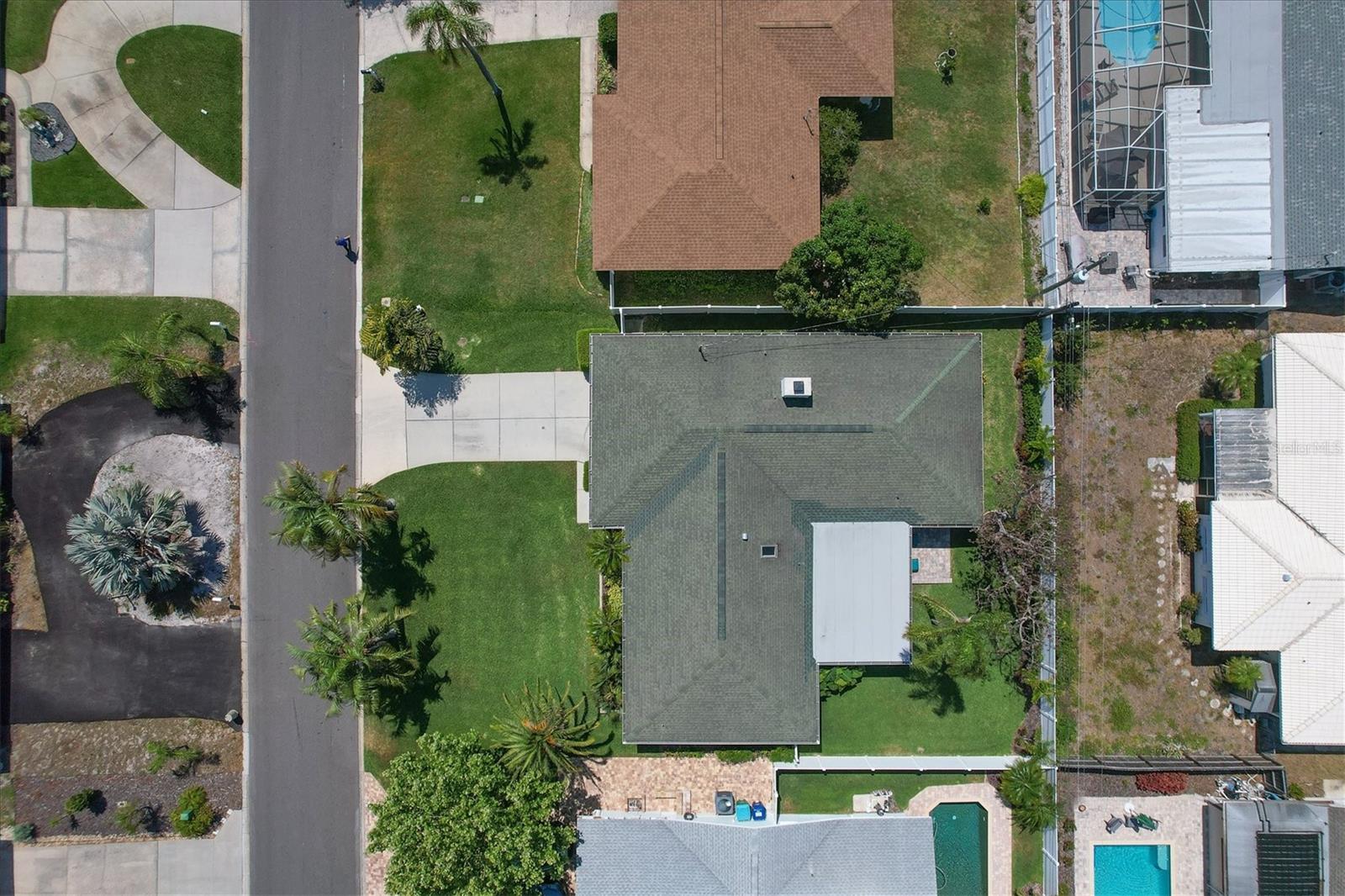 3671 AVOCADO RD — photo 34