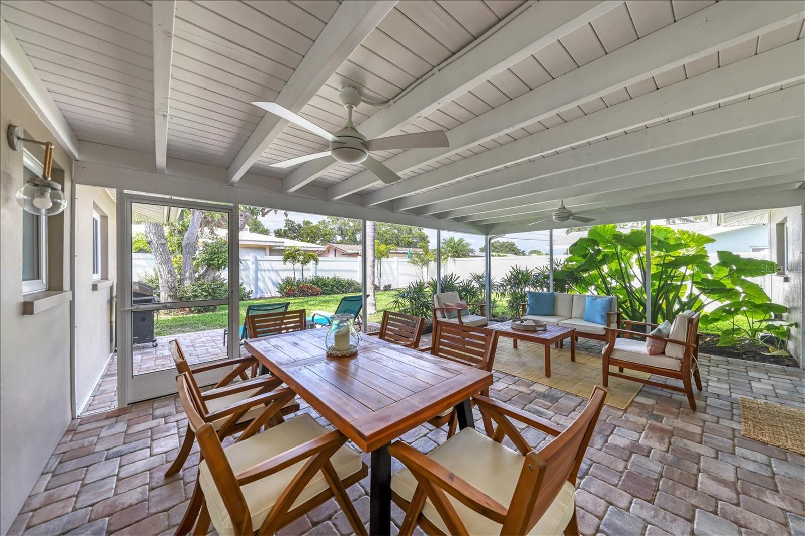 3671 AVOCADO RD — photo 29