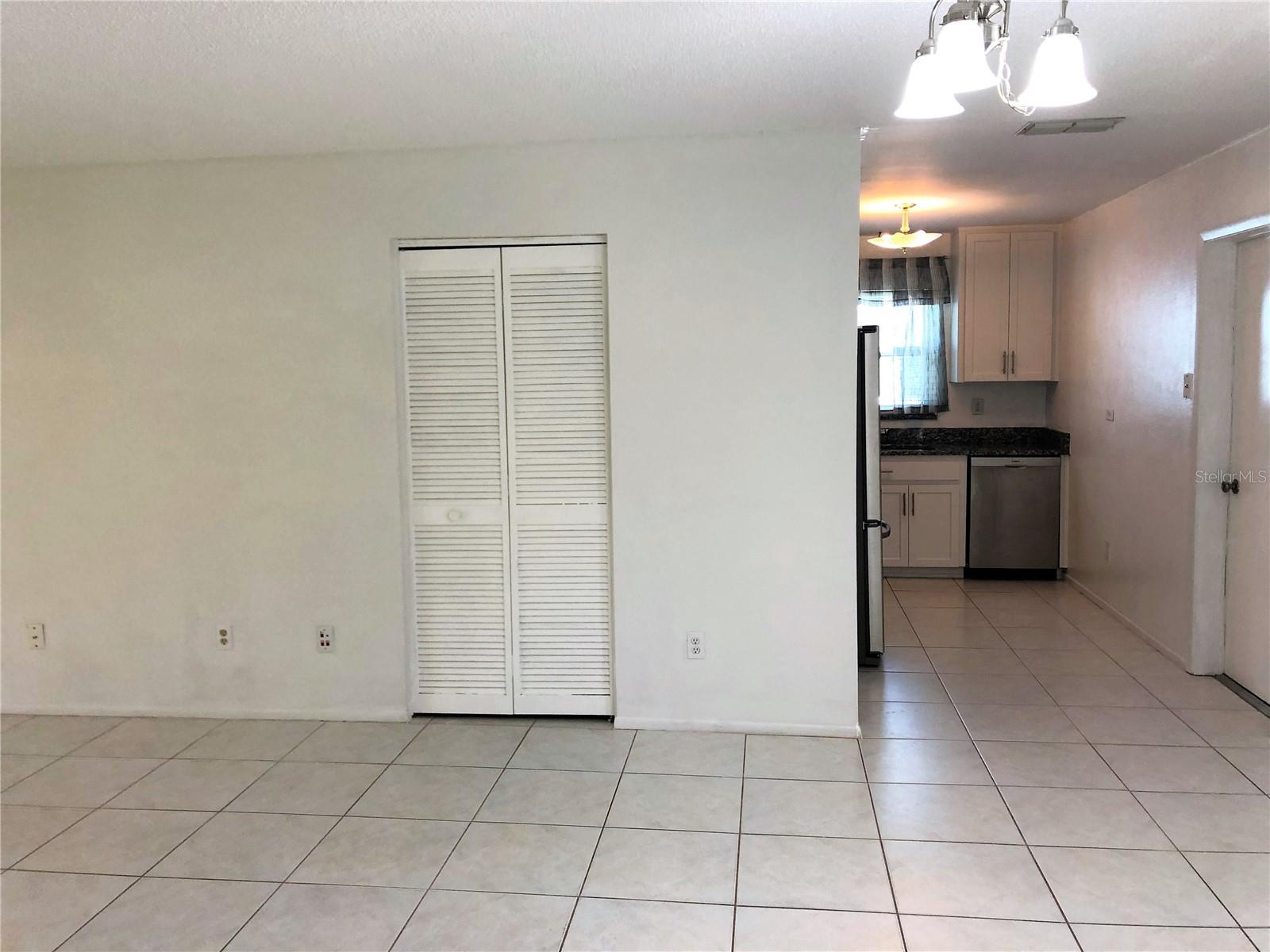 3254 PINE HAVEN DR — photo 3