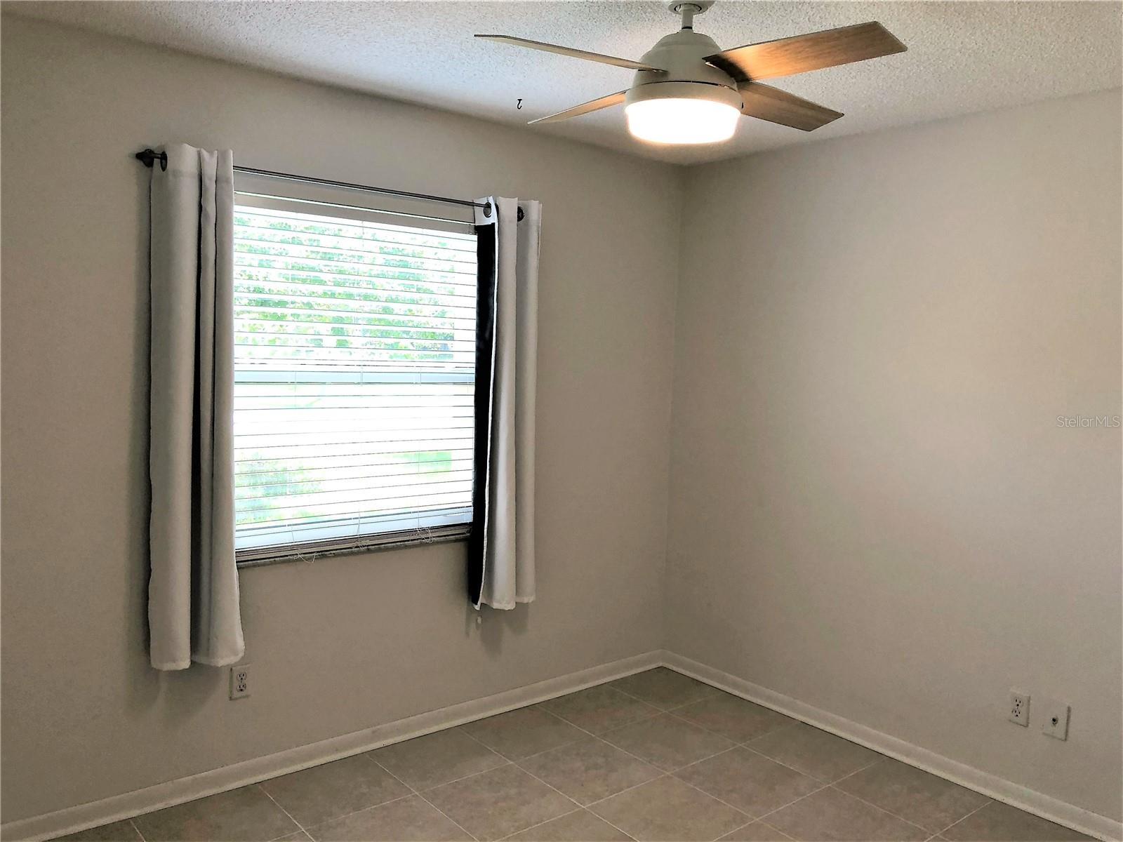 3254 PINE HAVEN DR — photo 11