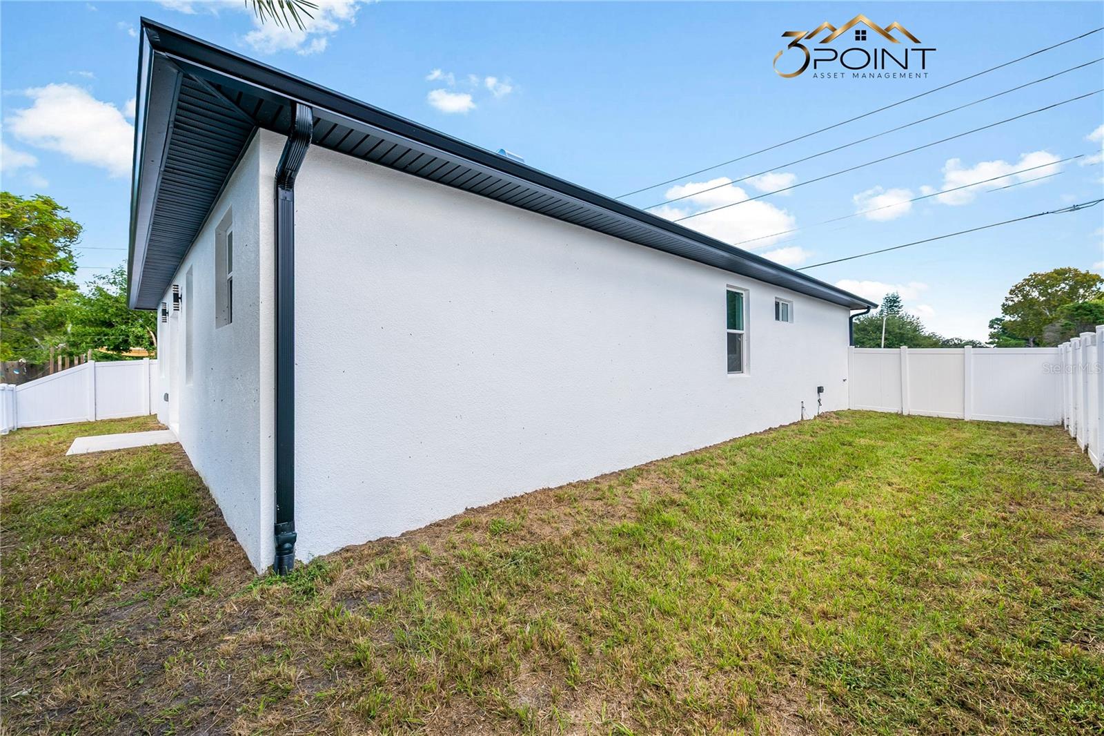 2713 SAN LUIS RD — photo 38