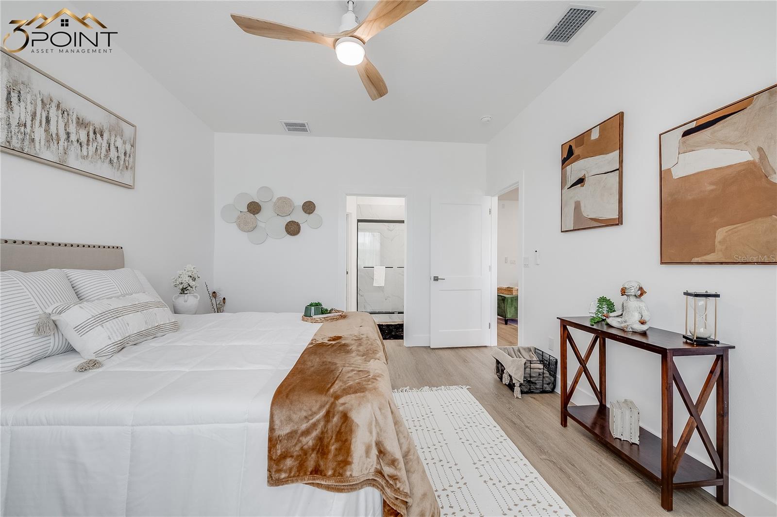2713 SAN LUIS RD — photo 25