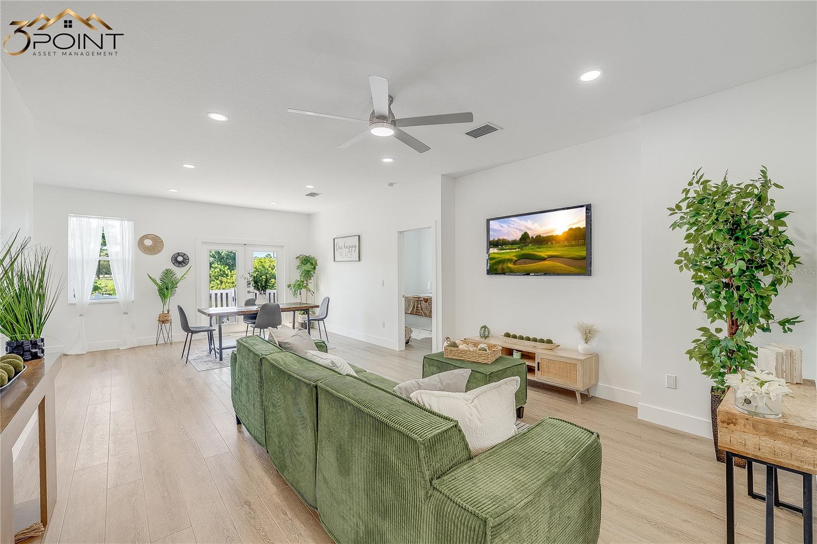 2713 SAN LUIS RD — photo 11