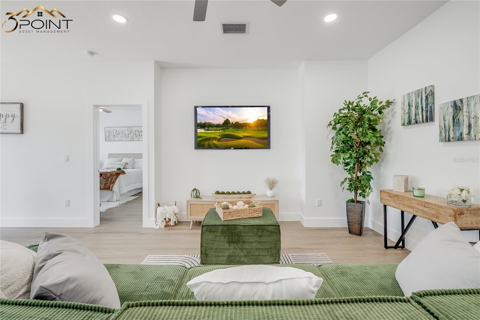 2713 SAN LUIS RD — photo 9